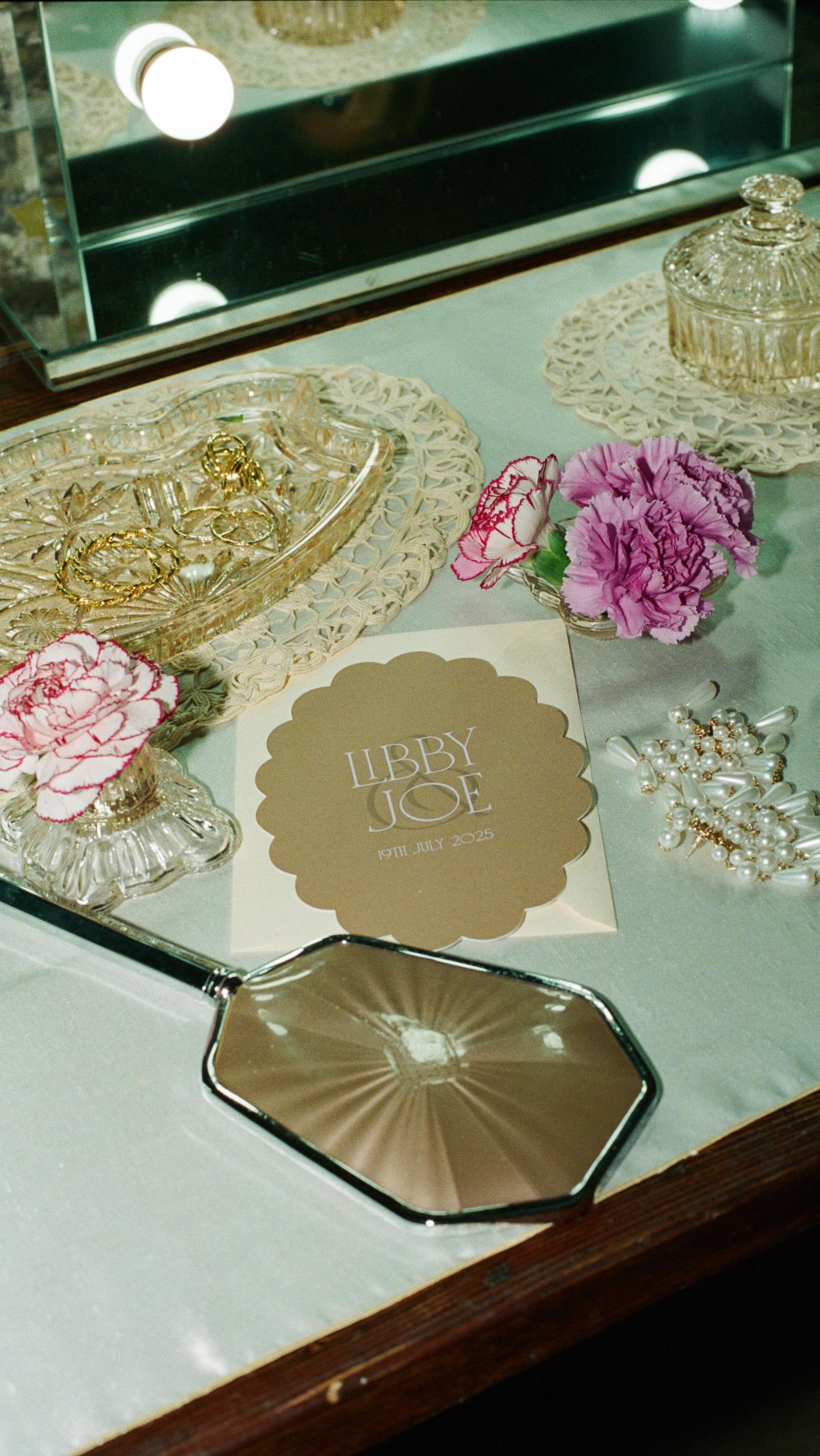 70’s luxe with the most amazing team 💜🧡🤎🤍
Concept, Planning & Florals:@bua.blooms
Concept, Planning & Styling: @11.11_weddings
Photography: @wildfeatherscreative
Content Creation: @elledavies.content
Bride & Groom: @georginaecastle &@simonlipkin
Make Up Artist: @by_chloelevin
Getting Ready Look: vintage, sourced & styled by
@11.11_weddings
Stationery: @sundownpaper
Bridalwear & Accessories: @sarahbrandishbridal
Cake: @fancycakes.kent
Venue: @motelstudios_weddings
.
.
.
#weddinginvitationsuite #savethedate #onthedaystationery #weddingtabledecor #weddingmenu #lilacwedding #londonwedding