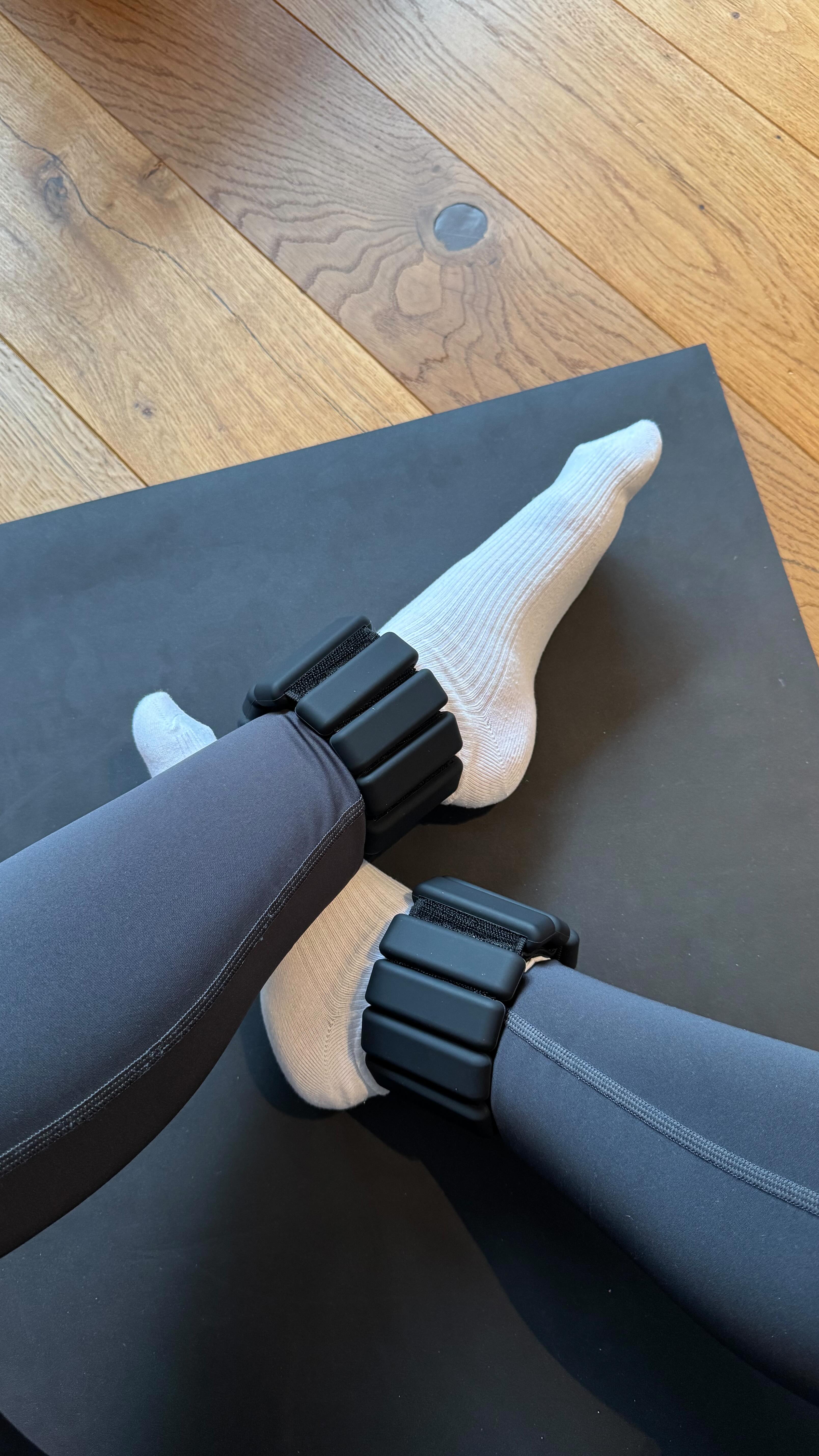 ✨ Unboxing Time ✨
Unsere neuen #omnana Pilates Props sind da – und wir können es kaum erwarten, sie mit euch im Studio A einzusetzen!
Ready for the burn? 🫶
#omnana #pilates #reformerpilates #modernpilates #greven
