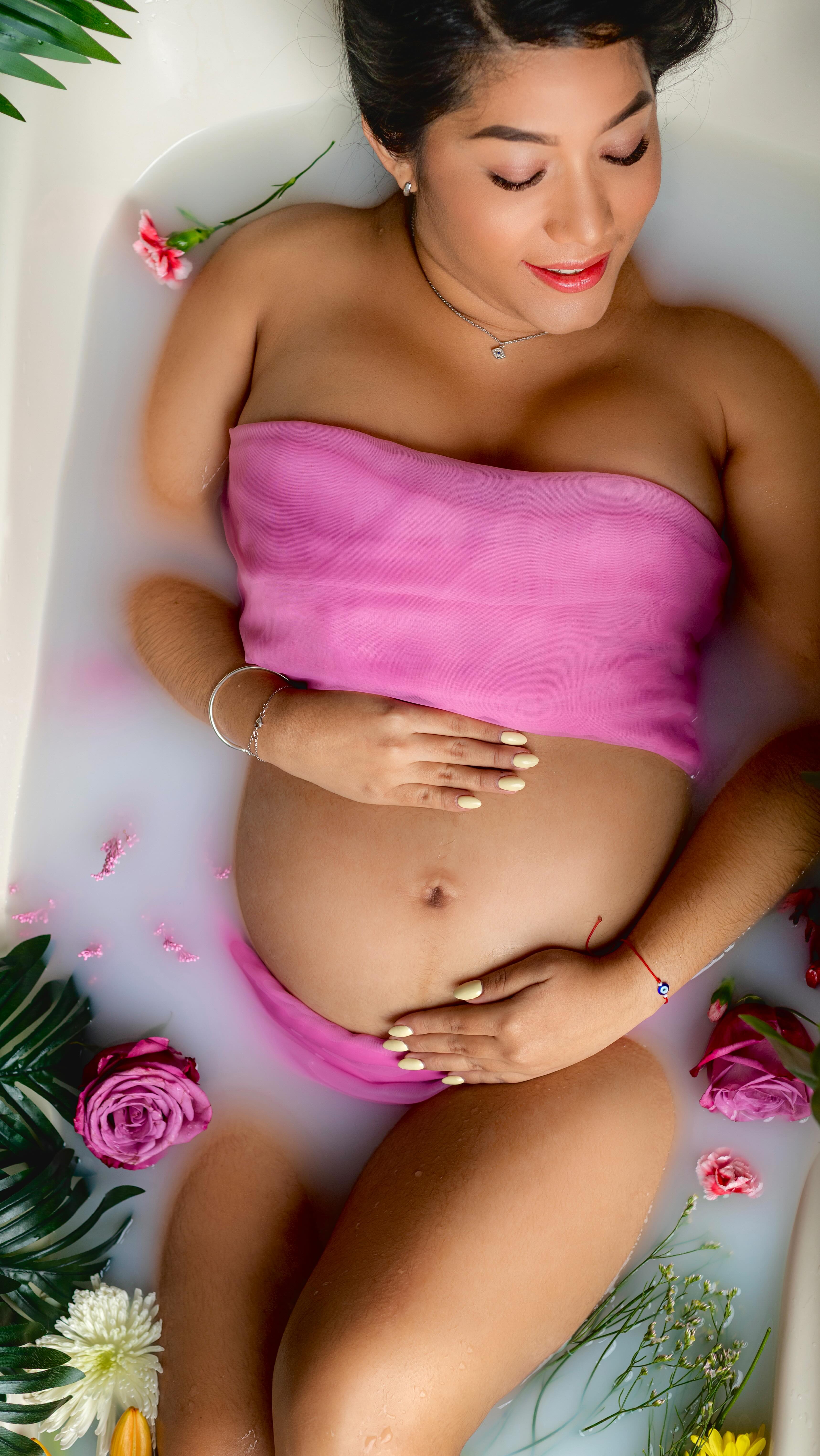 La bendición más linda 💖💐
Qué bonito es ser parte de este momentito… que sí, son 9 meses, pero es un amor para toda la vida 🥹
Sesión Milk Bath para @mbcr11 ⭐️✨
#SesiónMilkBath #Embarazo #FotografíaDeEmbarazo #MilkBathMaternity #Maternidad #MomToBe #FotografíaMaternidad #panamá