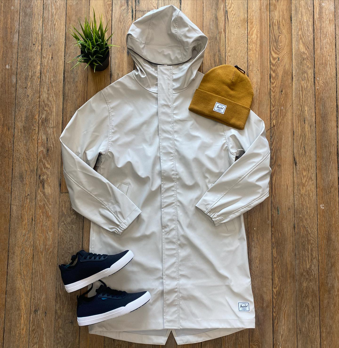 Rainy day essentials 🌧️
Women’s @herschelsupply raincoats are back in both stores. Why not pair it with your favourite vessis and a herschel beanie!