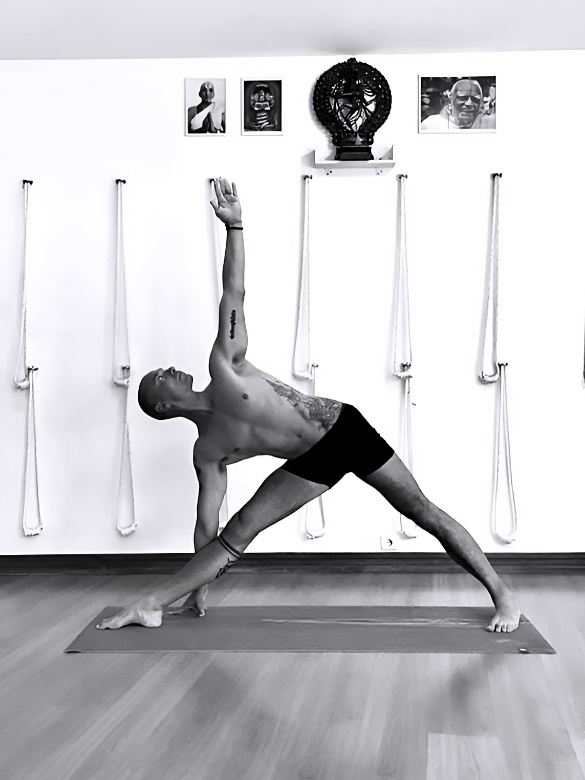 THE ALPHA AND OMEGA OF TRIKONASANA
By Prashant S. lyengar
SENSITIVITY
“The body must sensitively act and respond in Trikonasana.
The senses must be sensitive What is meant here is that just as one feels the knees, thighs, spine or chest in Trikonasana, one must feel the skin from the face to the feet. One must feel the ears, nose, nostrils and eyes in Trikonasana.
The sadhaka is supposed to be sensitive in the mind as well.
The sadhaka here objectifies the mind and senses it.
At this point it may be said that the sadhaka does not merely have to work with the actors in the nerve cells, but also sensors and receptors in the nerve cells.
The sadhaka should be able to identify the following in the body:
Actors
Sensors
Receptors
The phase of sensitivity also encompases sensitivity for the breath and prana and the sadhaka is breath-conscious and prana-conscious to become rhythm-minded.
The superstructure of Trikonasana begins from here. The asana here begins to become a flow, a state and an iconographic position.
The breath often settles to a rhythm and pattern ad gets ‘pranicised’.”
.
.
.
.
.
#Yoga #asana #yogaanatomy #yogafascia #utthitatrikonasana #yogalife
#handsonadjustments #yogaadjustments #onlineyogaclasses #iyengaryoga #yogaportugal #lisbonyoga #practice #hugoabecassis #yogaclasses #yogainspiration #yogapose #yogalisboa #yogateacher #flexibility #iyengar #yogaeveryday #yogi #yogajourney #stretching #yogisportugueses #yogacourse #yogafunctionalanatomy