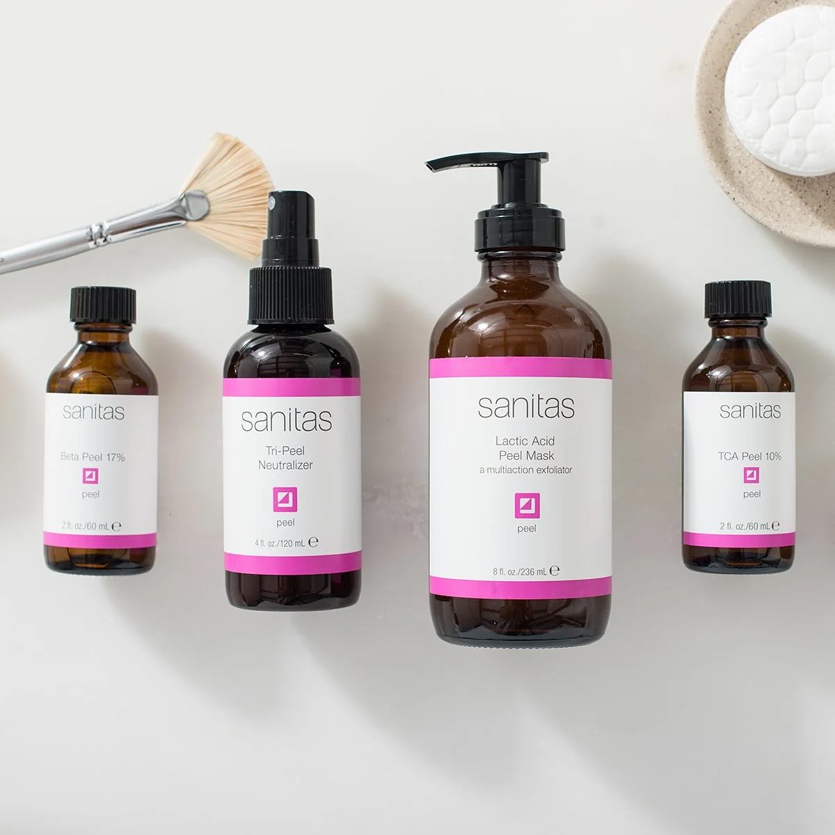 It’s peel season and I’ve got some new backbar goodies to help smooth and brighten your complexion! Book your Gentle Resurfacing Facial now and get your glow back! Booking link in bio.