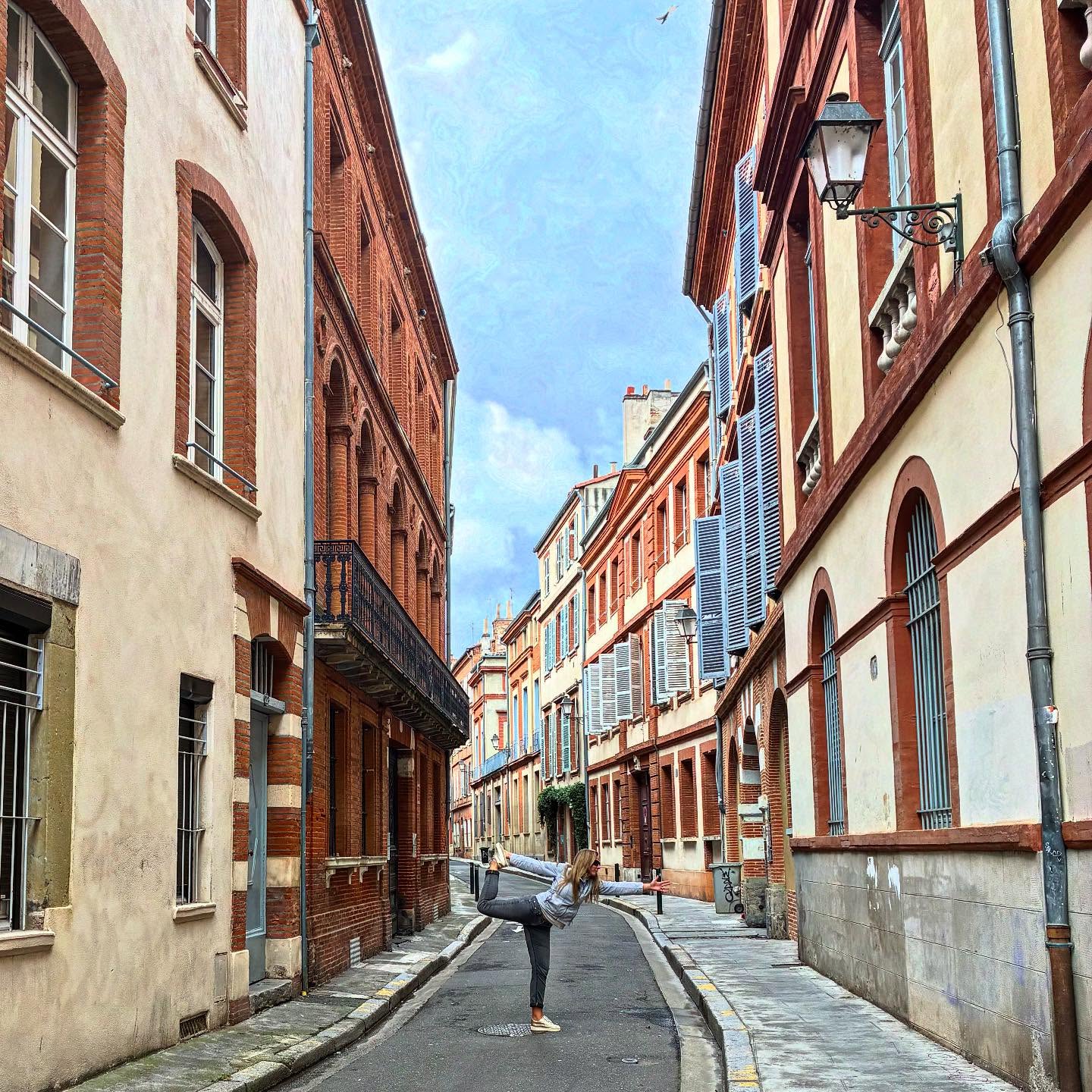 I’m back and looking forward to seeing you all on Tuesday.
And, a reminder the tinnitus roadshow is in Plymouth this Saturday, I will be teaching free taster tinnitus specific yoga classes
.
#plymflowyoga #yoga #yogapractice #flowyoga #vinyasa #vinyasaflow #yogaclass #plymstock #plymouth #yealmpton #yealmptoncommunitycentre #brixtondevon #southhams #devon #toulouse #dancerspose #yogafortinnitus