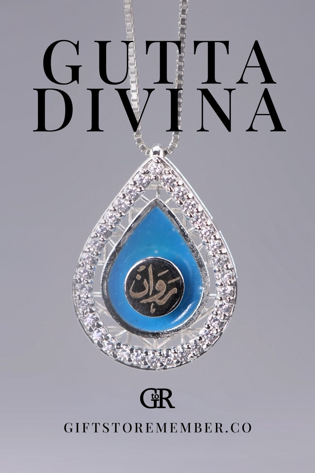 Gutta Divina / A Drop of Eternity
A drop of eternity in calligraphy and color.
A masterpiece of elegance, this pendant captures your name in flowing Arabic calligraphy, embraced by a halo of brilliance. Available in the enchanting shades of Sea Blue and Turquoise Green, every angle reveals exquisite tiny details that make it a jewel of timeless beauty, crafted exclusively for you.
#GiftstoRemember #LuxuryJewelry #personalizedjewelry