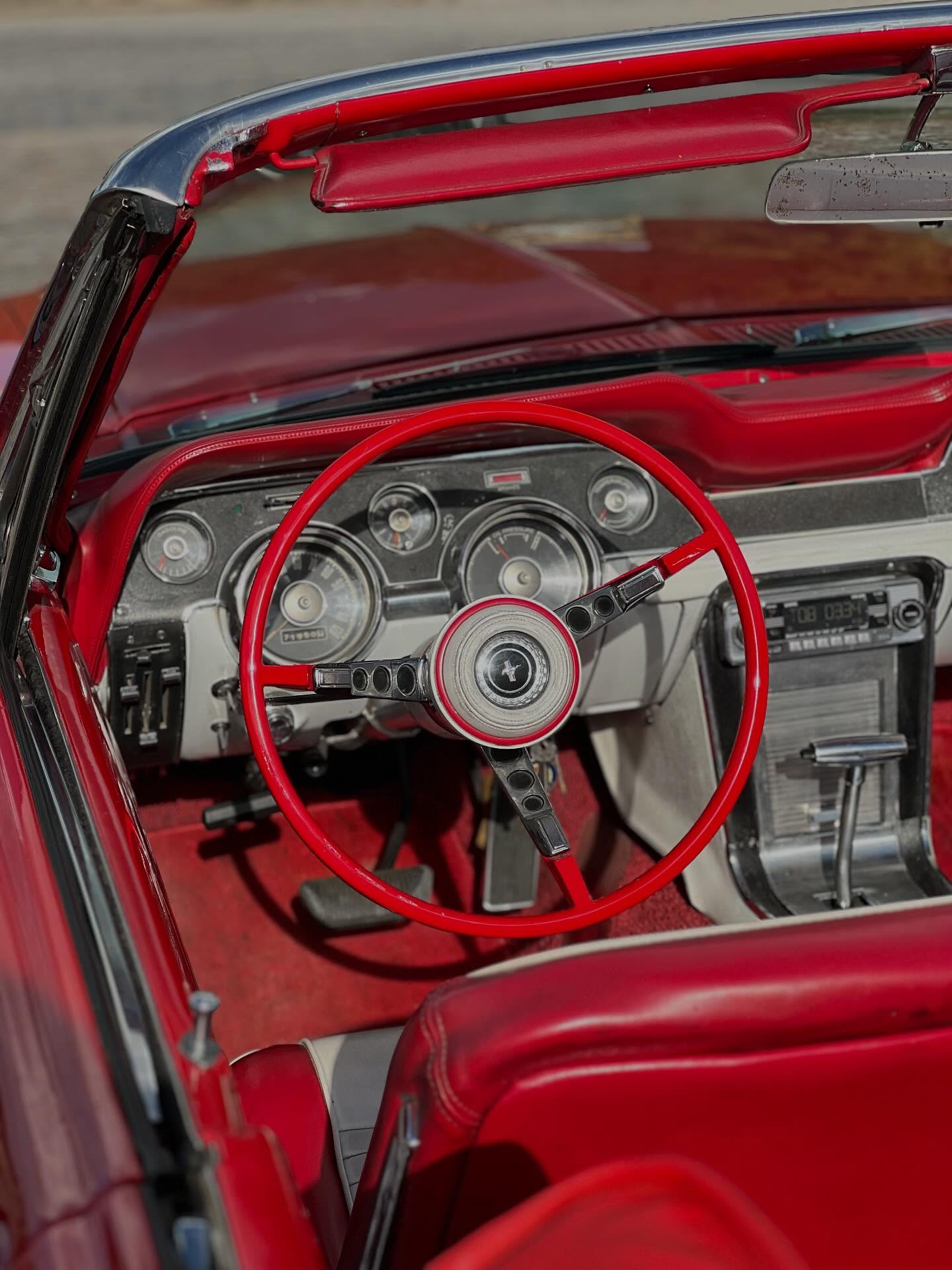 Club Experience N3 🔥
#ClupXP #ClubExperience #JoinTheClub #DriveTheCars #ClassicCarClubParis
#ClassicCars #DriveVintage #MembersOnly #Lifestyle #EnjoyYourRide #RoadTrip #RejoignezLeClub #ConduisezLesVoitures
@apolline.lfcs
@kmrgx
@laurentchappey
@mathieuisbusy
@elizabethwnicholas
@msfayegao
@judeyres
@picardavid
@tea_cerede
@hermes
@vroomvroom_insta
@classiccarclubfrance
@brmchronographes