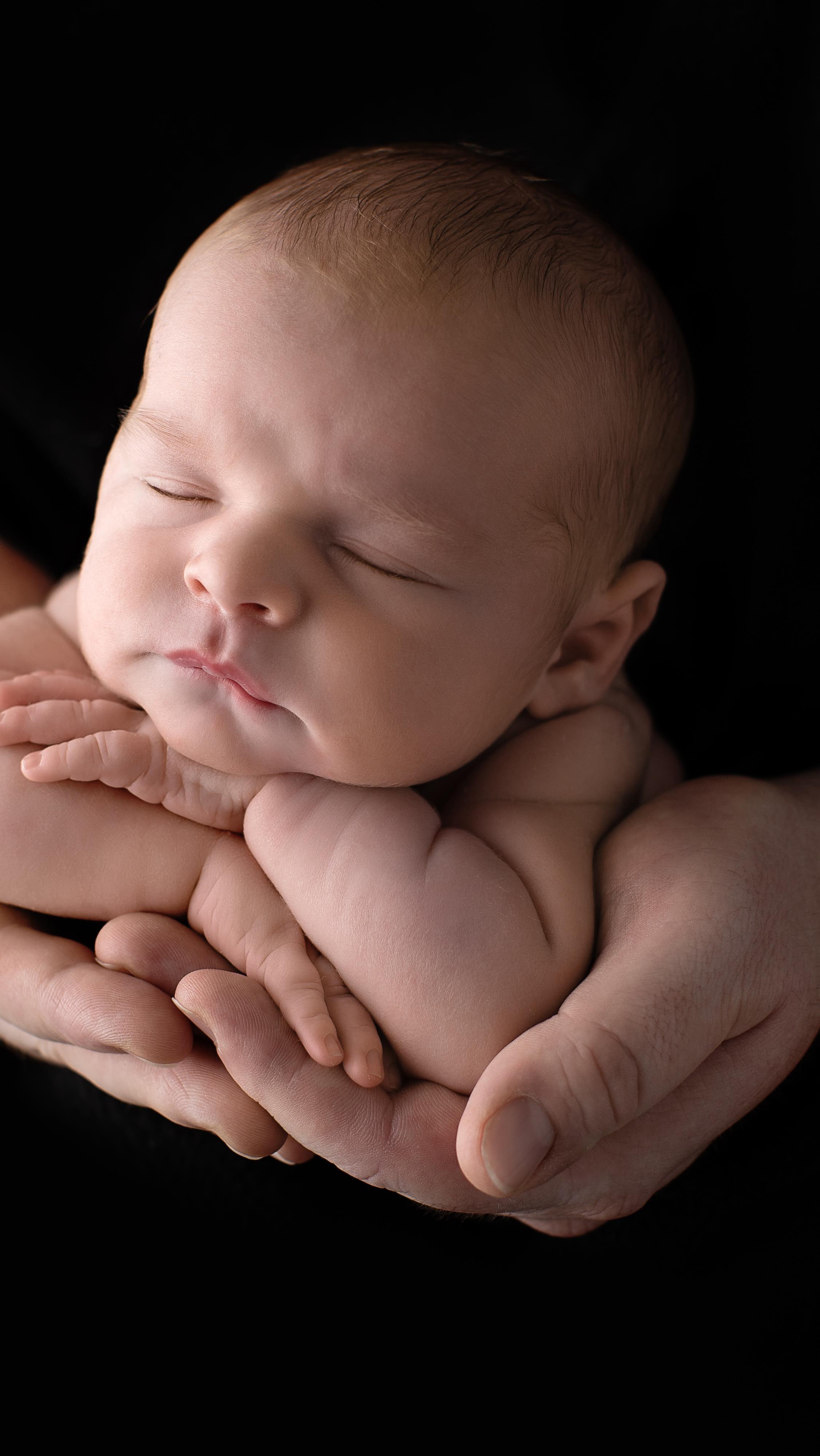 Sydney Newborn Photographer ✨
#newbornphotography #newbornsession #sydneynewbornphotography #sydneymums
Let us create memories and images that tell your story 🫶🏼
📸What’s Included:
✔️Newborn outfits, props, headbands and hats
✔️Studio & In Home sessions available
✔️ High Resolution edited images
✔️Siblings and Parents welcome
www.firstmomentsphotography.com.au