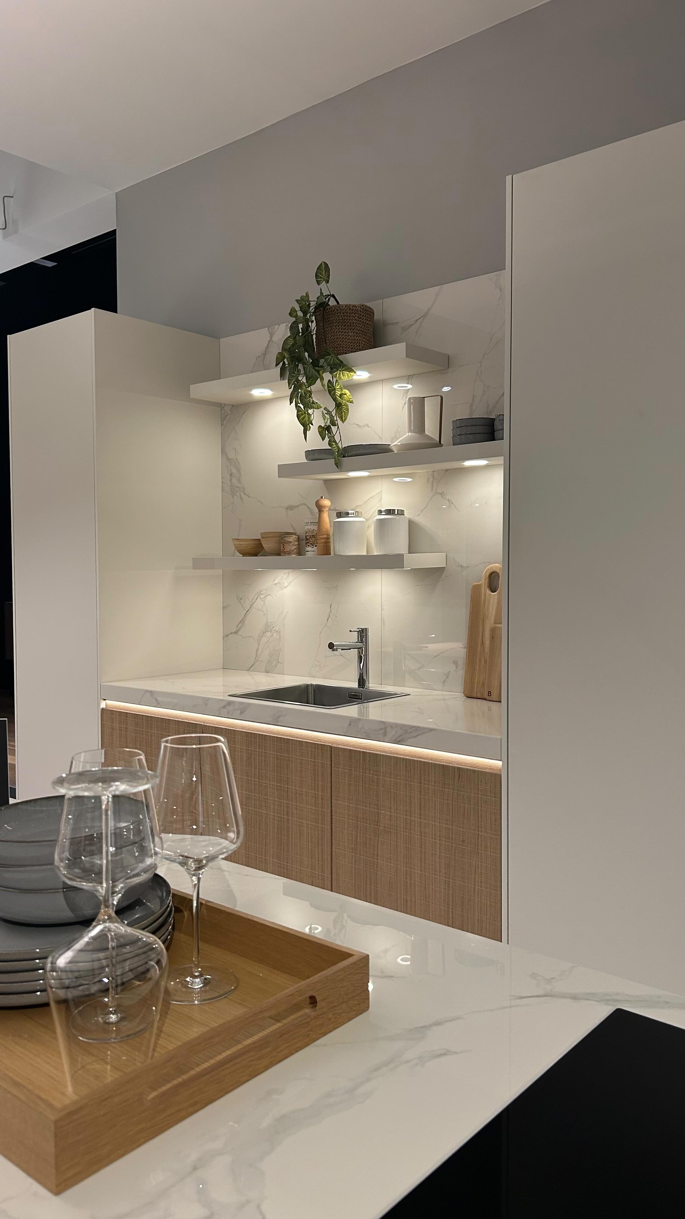 It was great to be part of the first two days of Pronorm’s New Era event 🤩 A sneak peek at stunning new products, doors, and colours that will be arriving soon for our customers. Exciting things are on the way! 🙌🙌
#pronorm #newera #kitchendesign #dunlopkitchendesign #kitchendecor #interiordesign #kitchen