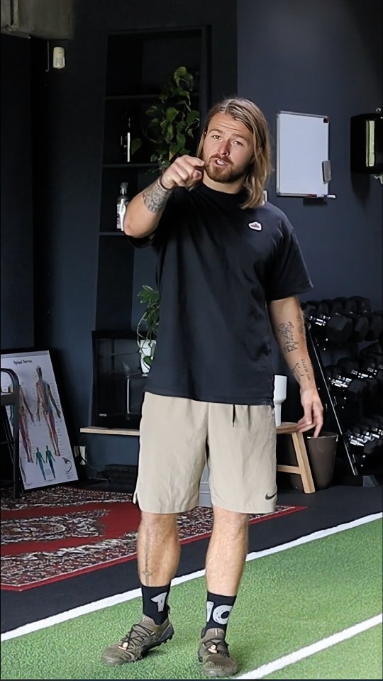 ➡️💪 De zomer is voorbij… tijd om weer te shinen!�
Geen excuses meer — dit is hét moment om te investeren in jouw gezondheid, kracht en energie. Bij Original Physic in Amsterdam Noord werken we samen aan een fitter, sterker en gezonder lichaam. 🚀
✅ Persoonlijke training op maat�
✅ Focus op kracht, mobiliteit & conditie�
✅ Blessurevrij trainen met kwaliteit�
✅ Resultaten die je volhoudt
Of je nu sterker wilt worden, wilt afvallen of gewoon weer lekker in je vel wilt zitten — wij helpen je stap voor stap vooruit. 💯
Trainen stopt niet na je laatste rep. Het is een totaalpakket: bewegen, versterken, rekken en herstellen. 🧘♂️💪
📍 Locatie: Original Physic – Amsterdam Noord�
🌐 Boek je gratis intake:� 👉 www.originalphysic.nl
De zomer mag dan voorbij zijn — jouw shine begint nu! 🔥
#OriginalPhysic #PersonalTrainingAmsterdam #AmsterdamNoord #PTAmsterdam #FitnessAmsterdam #PersonalTrainerAmsterdamNoord #TrainingsplanOpMaat #SterkerWorden #FunctioneelBewegen #LongevityTraining #GezondeLevensstijl #Leefstijlverandering #Vitaliteit #DuurzameResultaten #MovementIsMedicine #BlessurevrijTrain #InjuryPrevention #GezondBewegen #MobilityTraining #CoreStrength #MoveBetter #TrainBewust #FunctioneleTraining #BeweegBeter #EnergyThroughMovement #HealthOptimization #KrachtEnMobiliteit