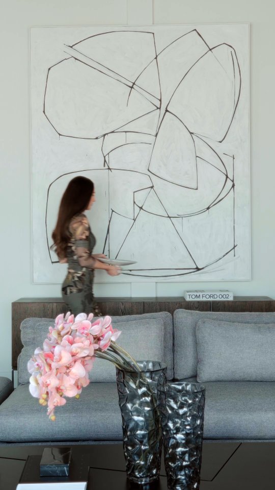No detail is ever too small.
Our full-service approach curates a lifestyle, layering luxury into every choice.
Proud to showcase the stunning works of Greg Ludlowâwhose pieces grace the walls from incredible estates to Hollywoodâs eliteâright here in our studio. đ¤
đ˝ď¸ @maitilson
đźď¸ @gregludlow
#LuxuryInteriors #FullServiceDesign #LifestyleCurated #AnaColeInteriors #GregLudlowArt #InteriorDesign #LondonOntario #LdnOnt