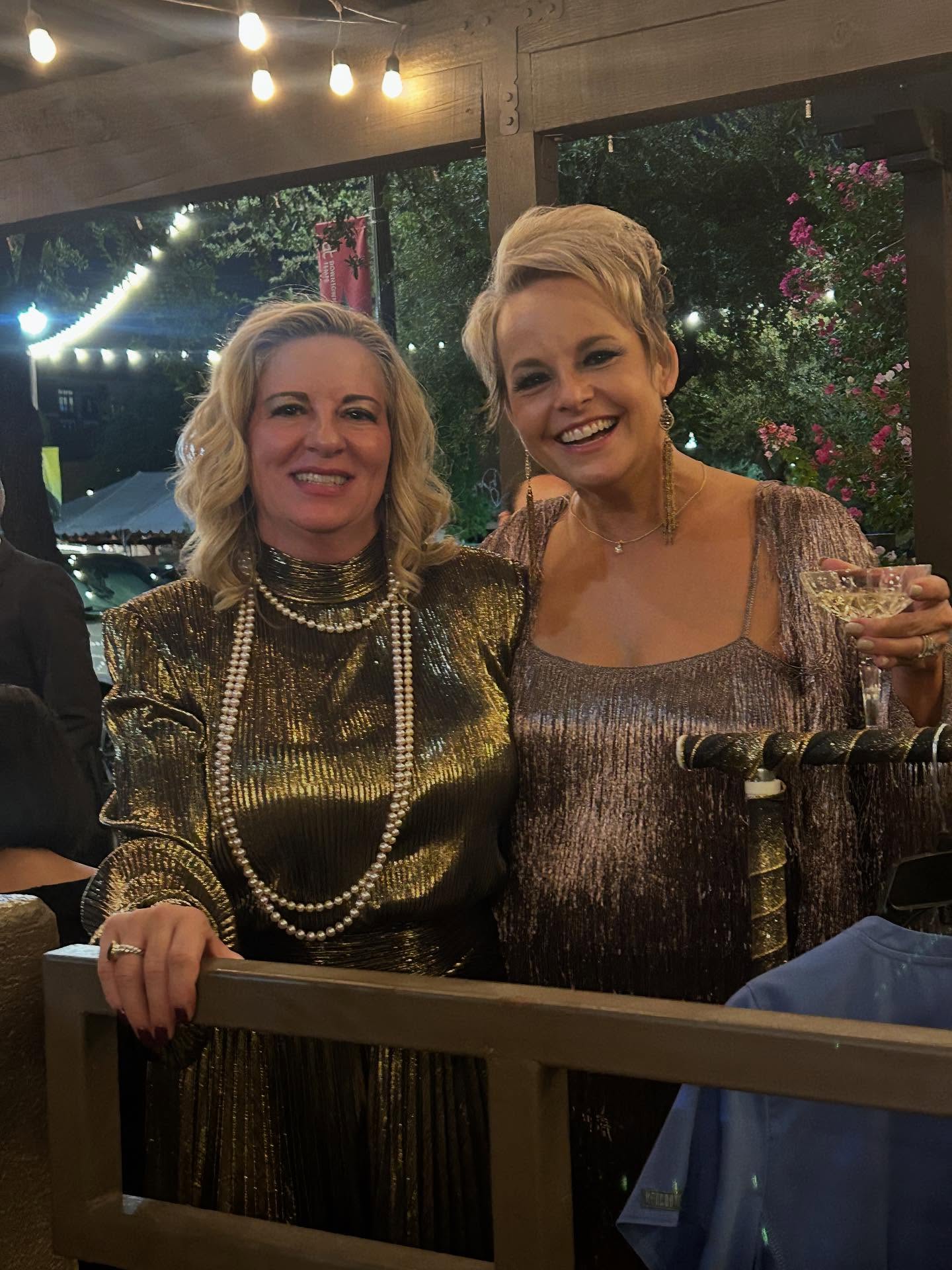 What an incredible evening ✨ Thank you to everyone who joined us for the LIFE & SOS Fall Gala at Caffe Boa. Together, we celebrated, connected, and rallied around a shared mission: supporting medical professionals and first responders by reducing burnout and suicide risk. 💙 Your presence and generosity made the night unforgettable.