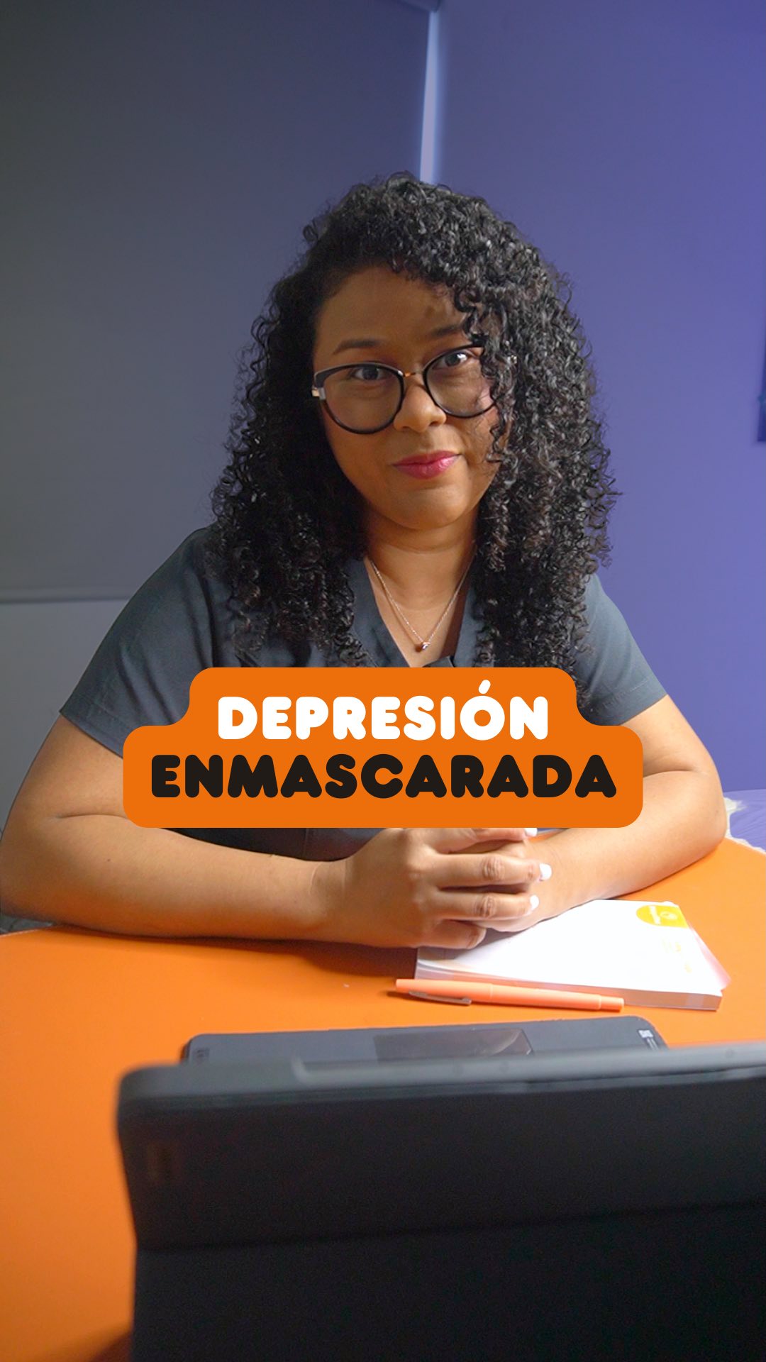 ¿Puedes estar en depresión y aún así ser funcional todos los días?🥲
¡Aquí te respondo!☝🏻
Escríbeme tus dudas o inquietudes en los comentarios💬
¡Hablemos de salud mental hasta que se haga viral!🧠
