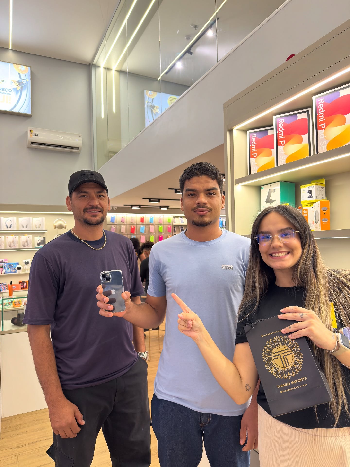 Fiquem com as fotos de nossos clientes lindos e maravilhosos na nossa unidade do shopping sul Valparaíso 🤩🥳❤️