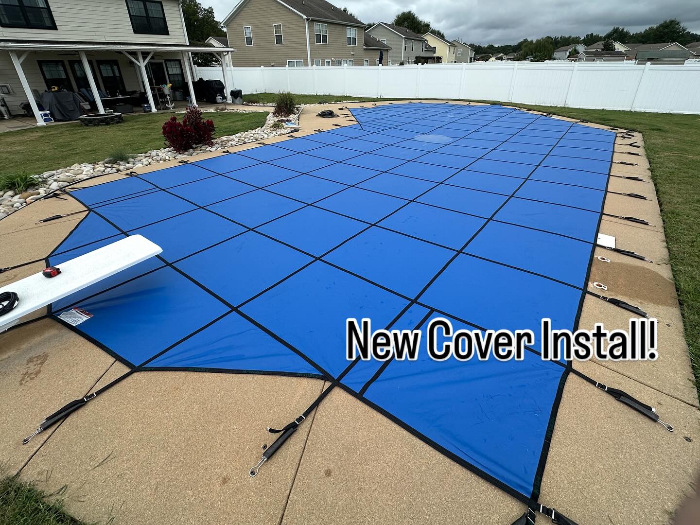 It’s not too late to order a new pool safety cover! Cool temperatures are coming fast 🧊
Servicing Hampton Roads VA
Contact us at ahoyhelp.com or call (252)599-6288