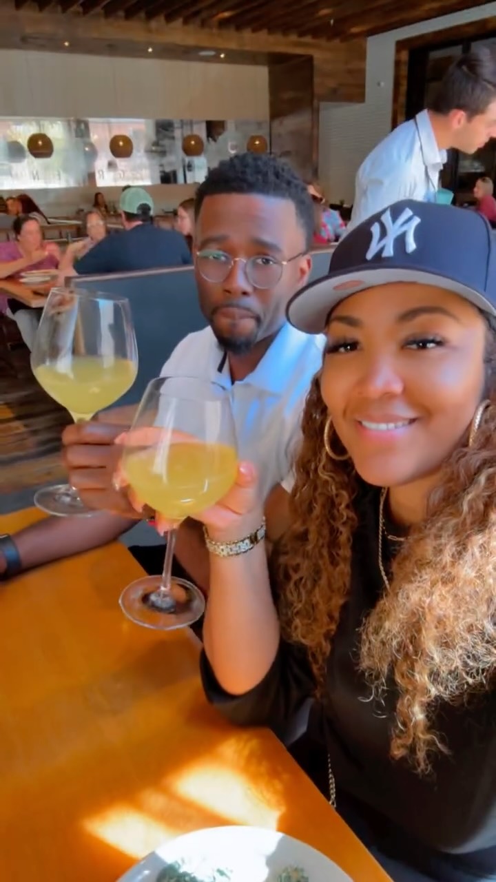 Family time is everything.
From brunch at @prasino_stc in St Charles to walks at @crevecoeurparksandrec , batting cages with my favorite athletes, and celebrating my grandmother’s birthday, her love and spirit are always with us.
How do you love to spend quality time with your family, over food, fun, or quiet moments together?
#FamilyFirst #PrasinoStCharles #CherishedMoments #CelebrateLife #FamilyBond #FaithAndFamily #MakingMemories