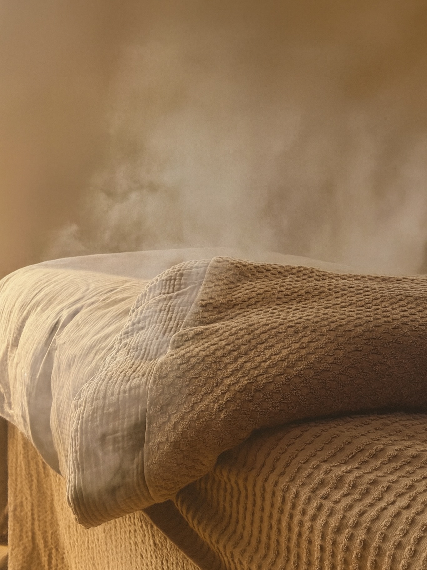 The name “The Beauty Lab” was born from our belief that beauty is powered by science. 🧪💆🏼♀️
Every treatment we offer blends results driven treatments with a touch of luxury, giving you both transformation and tranquillity.
Our team of specialists are here to empower women with knowledge, confidence and glowing results. Whether it’s advanced facials, brows, massage, nails or relaxation, we’ve built a space where science and self-care meet. 💫
🤍 @lisa.thebeautymindset – Owner and specialist in Advanced Skincare, Waxing, Massage, Brows and Lashes.
🤍 @kcd_beauty - Nails, Brows, Lashes, Massage, Waxing and Facials.
🤍 @emilyjosephsbridalmakeup - Bridal makeup, brows and lashes
🤍 @j.u.beautyxo - Nails, lashes and brows.
🤍 @mindbodybeauty_16 - Massage, Reiki, Card reading, Relaxation and Crystal healing.
🤍 @jessicaalicebeautystudio - Hypoallergenic gel nails and BIAB
Each of us brings our own expertise, so you can choose who to book with and know you’re in the best hands.
📲 Book directly through our website, bio links or DM us to find your perfect treatment and therapist.
.
.
.
#TheBeautyLab #ScienceMeetsBeauty #LuxurySkincare #EmpoweredWomen #Beautysalon #York #Acomb #Beautysalonyork #Massageyork #Nailsyork #Waxingyork #Acombbeautysalon