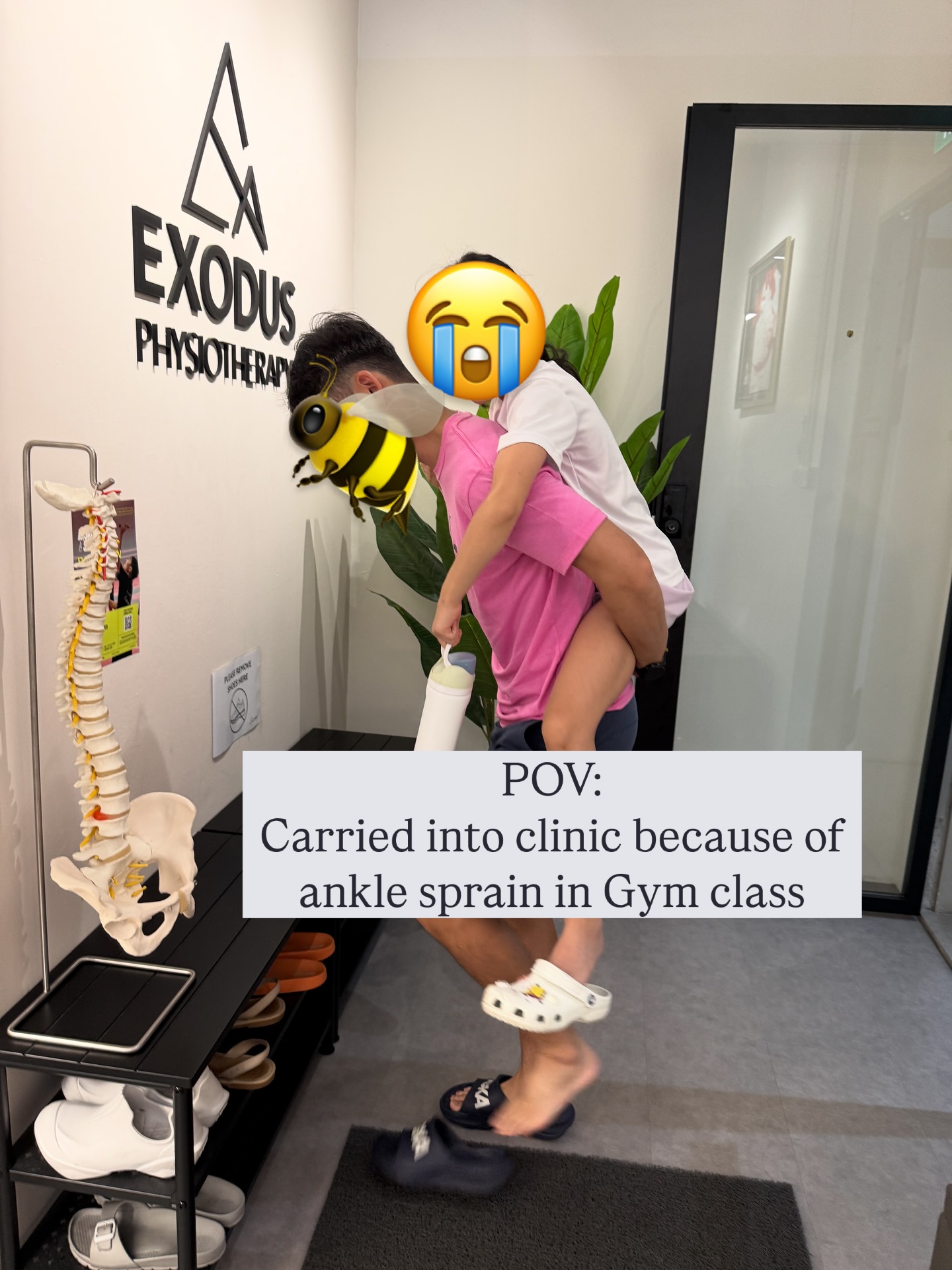 This is what we do.
Patient K got carried in by her Dad due to bad landing in gymnastic class. After assessing and ruling out possible fracture, she was able to walk freely with manageable pain after treatment and proper advice.
K walked out with some gait education for pain management, home exercises and even requested to queue for Chagee now! 🤗
With proper management of sports injuries, it is possible to regain normalcy in your function! 🦵
#betterthanbefore #strongerthanever #exodusphysio