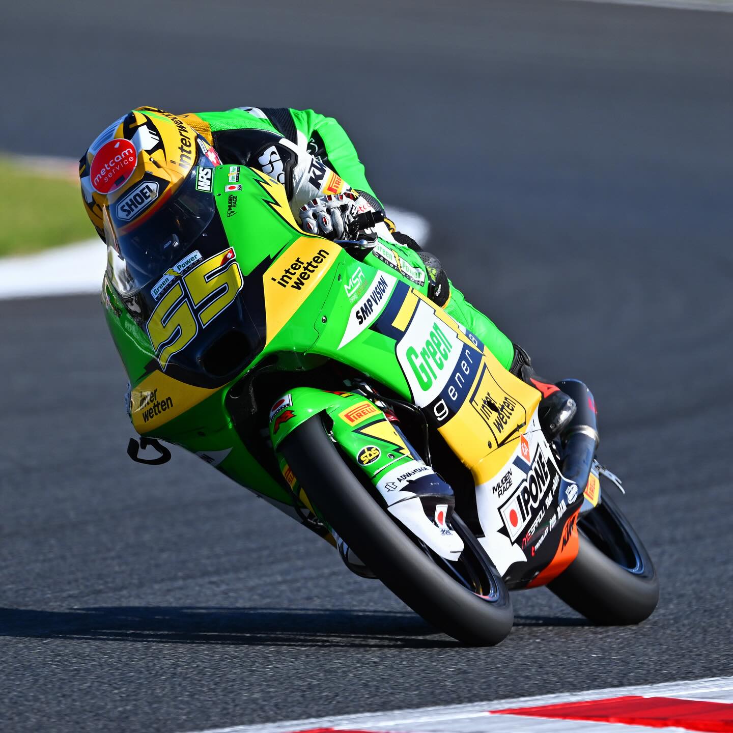 We found something in the morning Fp2 and reduced the gap quite a bit. In Qp things didn’t go as planned but this doesn’t stop us from being excited for the race tomorrow🎌⚡️🤞🏽