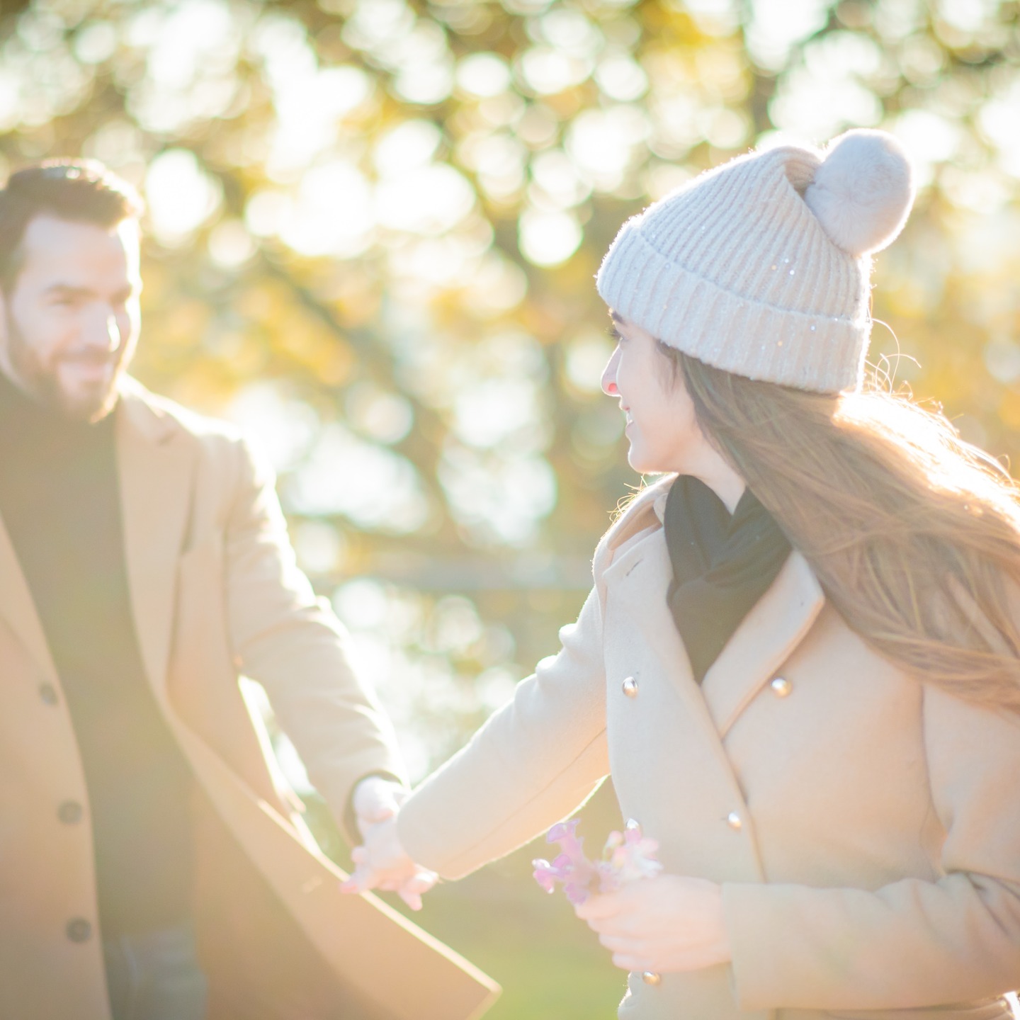 Le bonheur simple d’être ensemble.
Séance photo famille en automne.
#photographeNantes #nantes #nantesmaville #loireatlantique #paysdelaloire #photopoetique #souvenirsdenfance #viedefamille #studioBrindeLune #seancephotonantes #brindelune #brin_de_lune