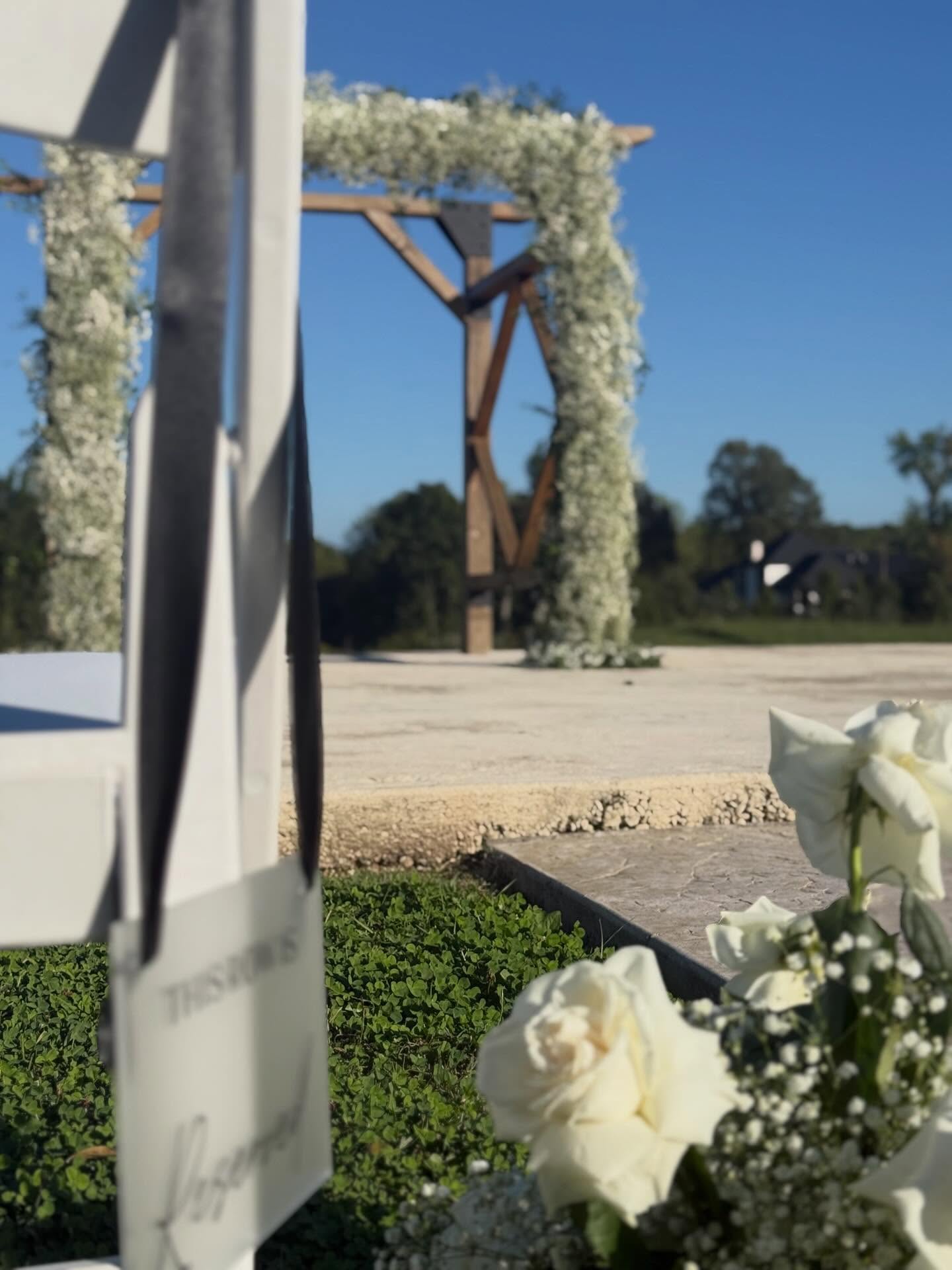 Congrats to Mr & Mrs Haerle! Thank you for allowing BLE to be a part.