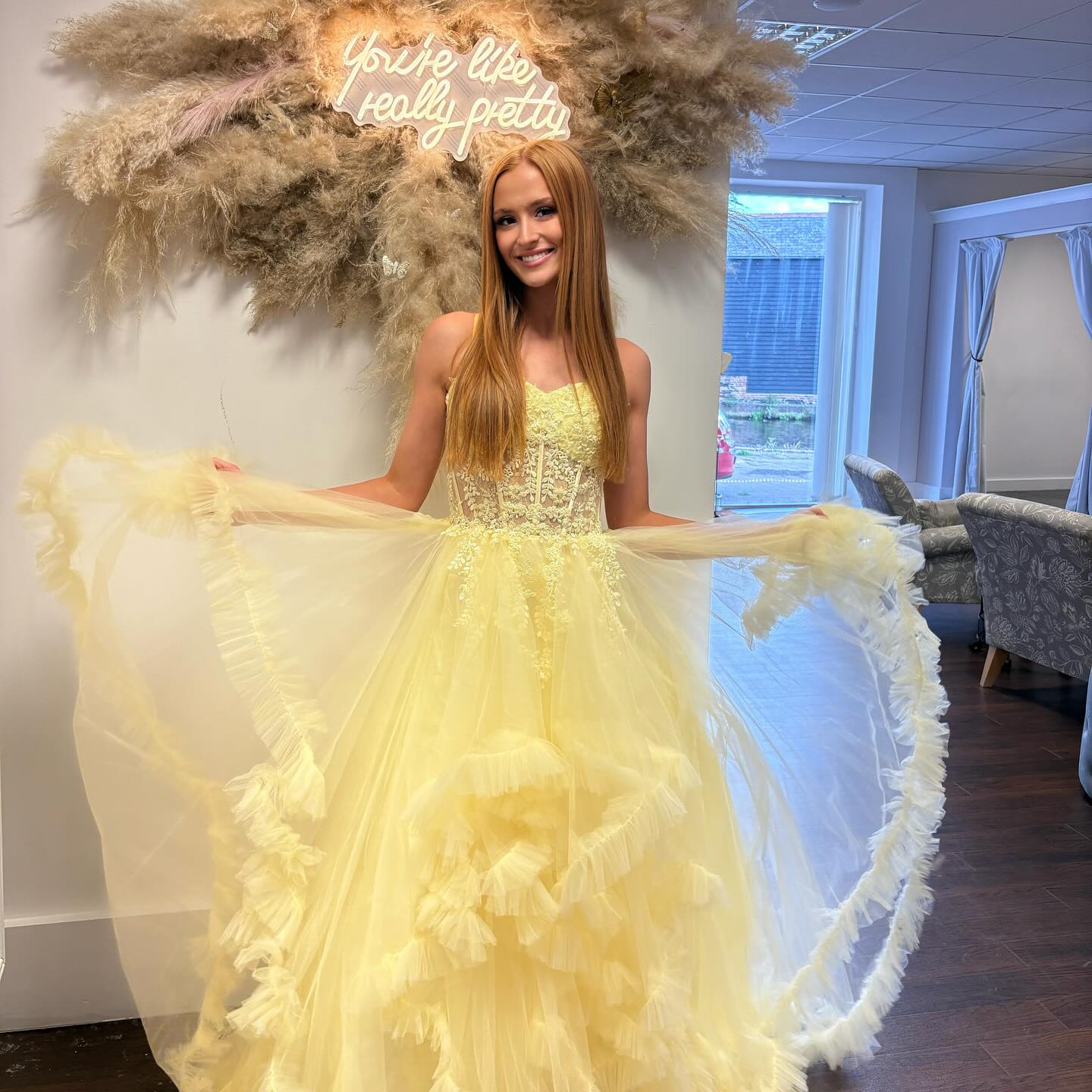 1ST WEEKEND IN STORE AND SHES SELLING ✨FAAAAAAAAST ✨
Yellow seems to be the top of all your Pinterest boards this year and this style has it all - Sold to 5 schools on its opening weekend in-store. WOW 🥹
Could this be your prom dress? Or are you thinking sleek and classic? Who knows! Book your appointment today to find out 💕
We take bookings via email, WhatsApp, phone or via our website 📞