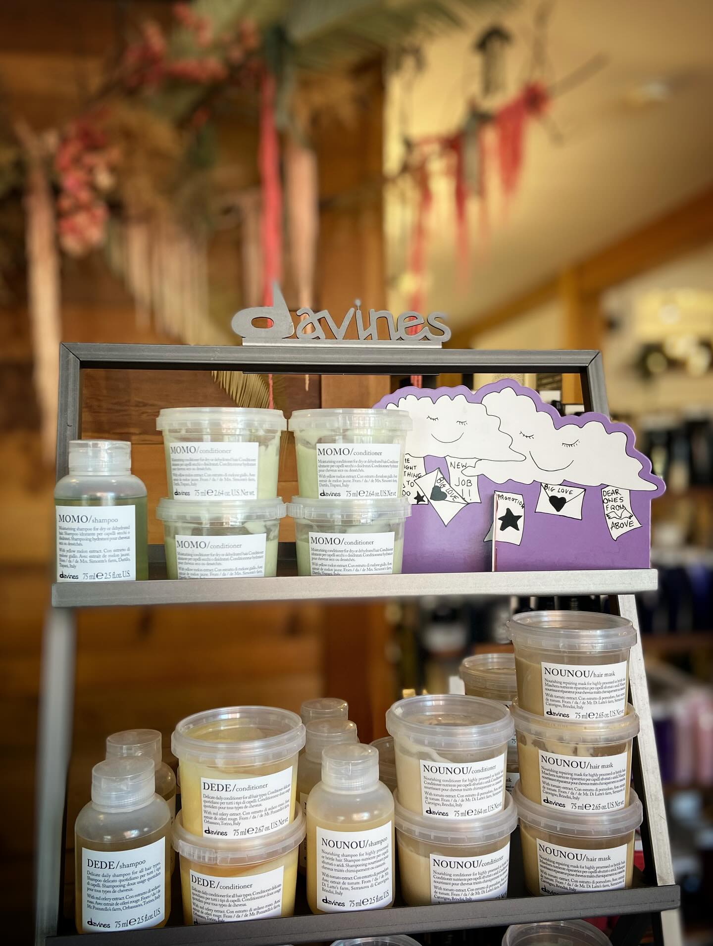 Monday minis ☺️ it’s the *little things*
.
.
.
#davinesproducts #travelsizeproducts #miniproducts #davinesshampoo #davinesconditioner #cutethings #westernmass #northamptonma