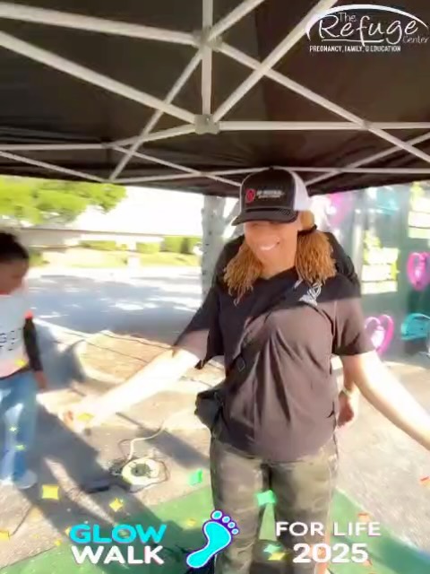 ✨ Grateful to have been part of the Glow Walk for Life this weekend! ✨
Events like this remind us why we do what we do — building community, raising awareness, and standing together for safer, stronger futures. 💪🏽
A huge thank you to everyone who walked, supported, and showed love. Your energy and presence keep us moving forward — one mission, every step matters. 👟❤️
#RukWithSFX #GlowWalk #CommunityStrong #OneMissionEveryStepMatters #SaveLivesTogether