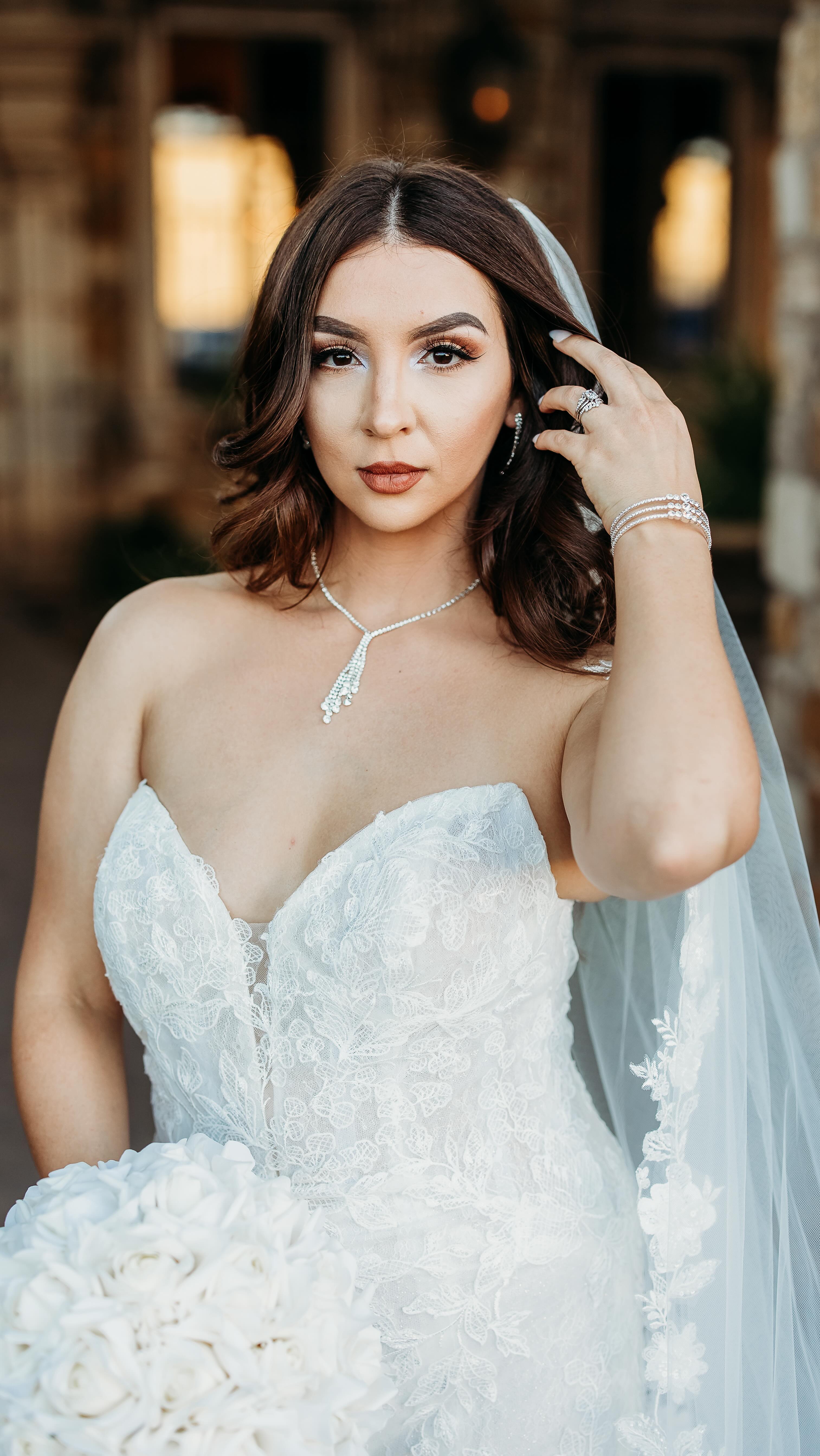 When the sneak peeks look like this 😍
Venue @villasienaweddings
DJ @djbigru
.
.
#photography #kategrutskyphotography #phoenixphotography #phoenixphotographer #photooftheday #phoenix #arizona #arizonaweddingphotographer #azweddingphotographer #wedding #weddingphotography #weddingday #weddingphoto #couplegoals #couplephotography #couplephotoshoot #coupleportrait