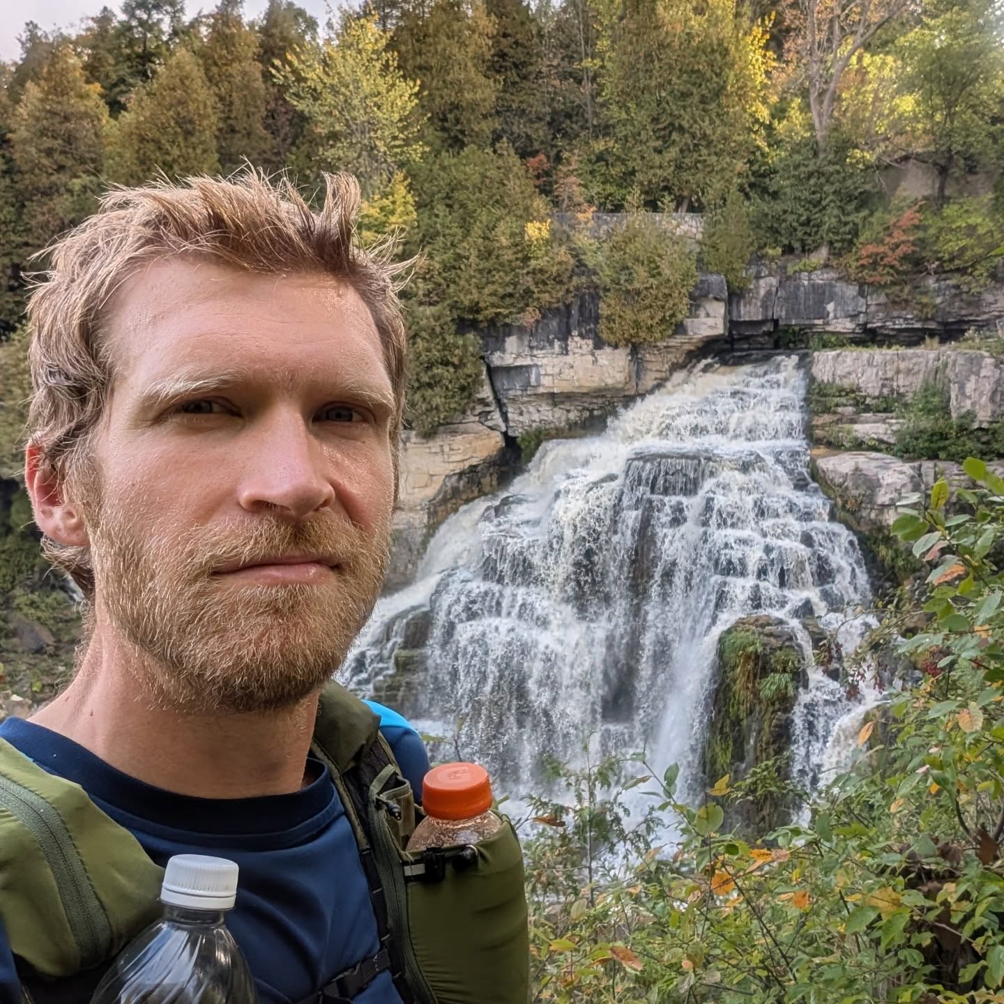 Another day, another DNF...
Bruce Trail Day 3 - 43 miles
Picked up my resupply from the post office in Wiarton and regretted not setting another food cache to split up the weight. With the large resupply and the water weight for the longer dry stretches today, my pack was too heavy to run comfortably. I also had worsening tendonitis in my left shin and runner's knee over on my right, which led to...
Bruce Trail Day 4 - 15 miles (bailed)
The pain in my right shin and left knee was only getting worse and I made the decision to end the attempt. Could those overuse injuries have healed themselves while I continued hiking? Some FKTers have reported situations like that, but it didn't seem likely to me. That's okay, the Bruce will still be there if I ever decide to have another go.