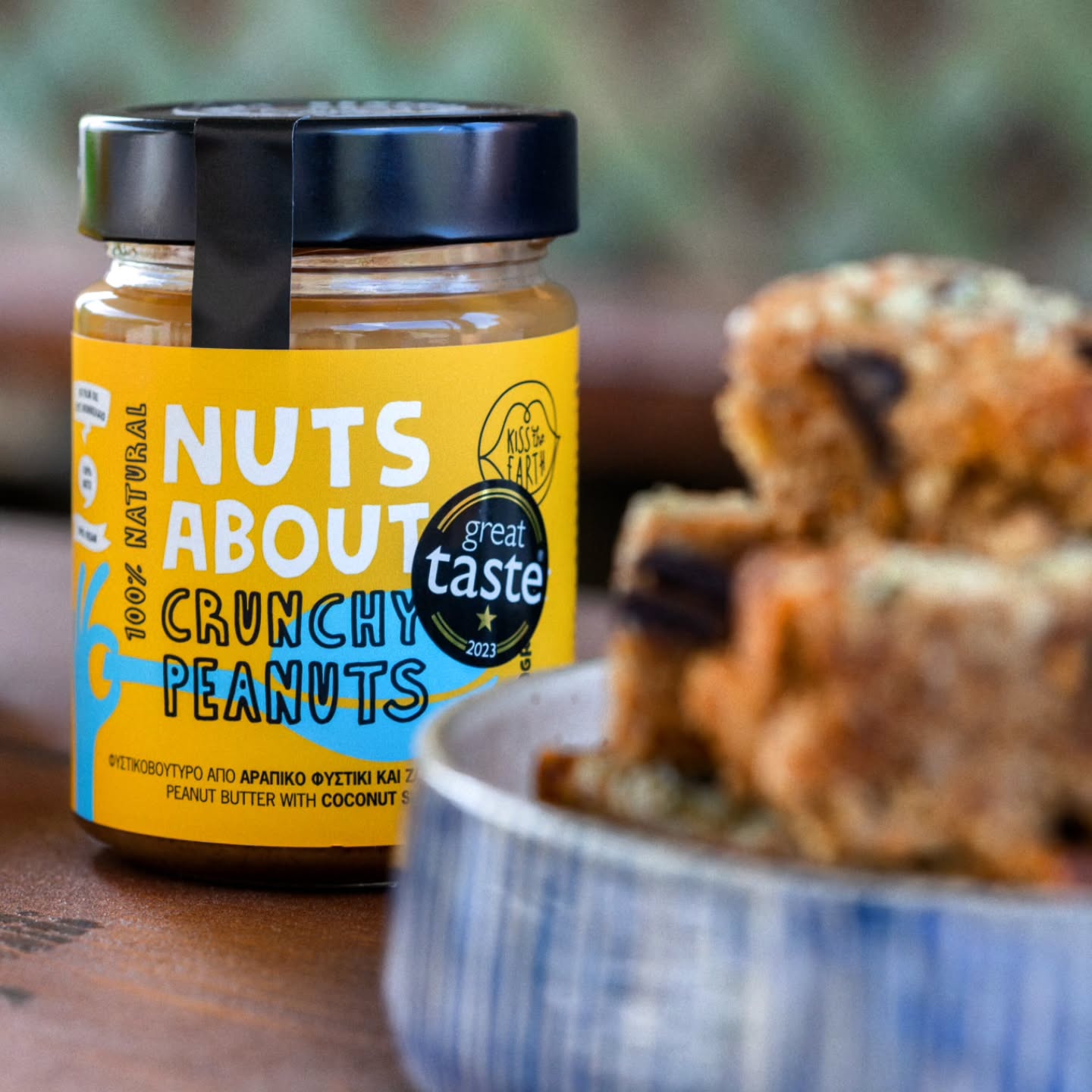 This snack recipe just got a serious boost from @kisstheearthchios nut butters. Rich, creamy, and indulgent, it takes our all-time favorite snack to a new level. 😋✨
.
A generous swirl of Kiss the Earth adds that silky mouthfeel and a hint of indulgence without losing the wholesome charm we love.
.
Perfect for a quick bite on the go—great for hiking, road trips, or a busy day when you need a tasty lift.
.
Also check out those beautiful plates from @myrtmigishop 🤎
.
Recipe link in bio. Let us know in the comments: are you team smooth, chunky, or crunchy Kiss the Earth? 🥜💕
.
.
.
.
.
.
.
.
.
.
.
#nefelinineretreats #kisstheearthchios #NatureAndNourishment #peanutbutterlover #peanutbutter #healthyfood #healthysweet #NutButterLove #OutdoorSnacks
#SnackTime #HealthySnacks
#HomemadeGoodness #hikingsnacks #healthyrecipe #nefelininefood #bluezoneskitchen