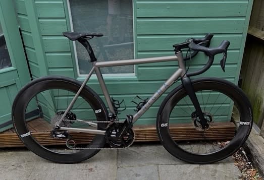 Bike of the week! Matt’s Enigma with @envecomposites Foundation 65 👍🏼