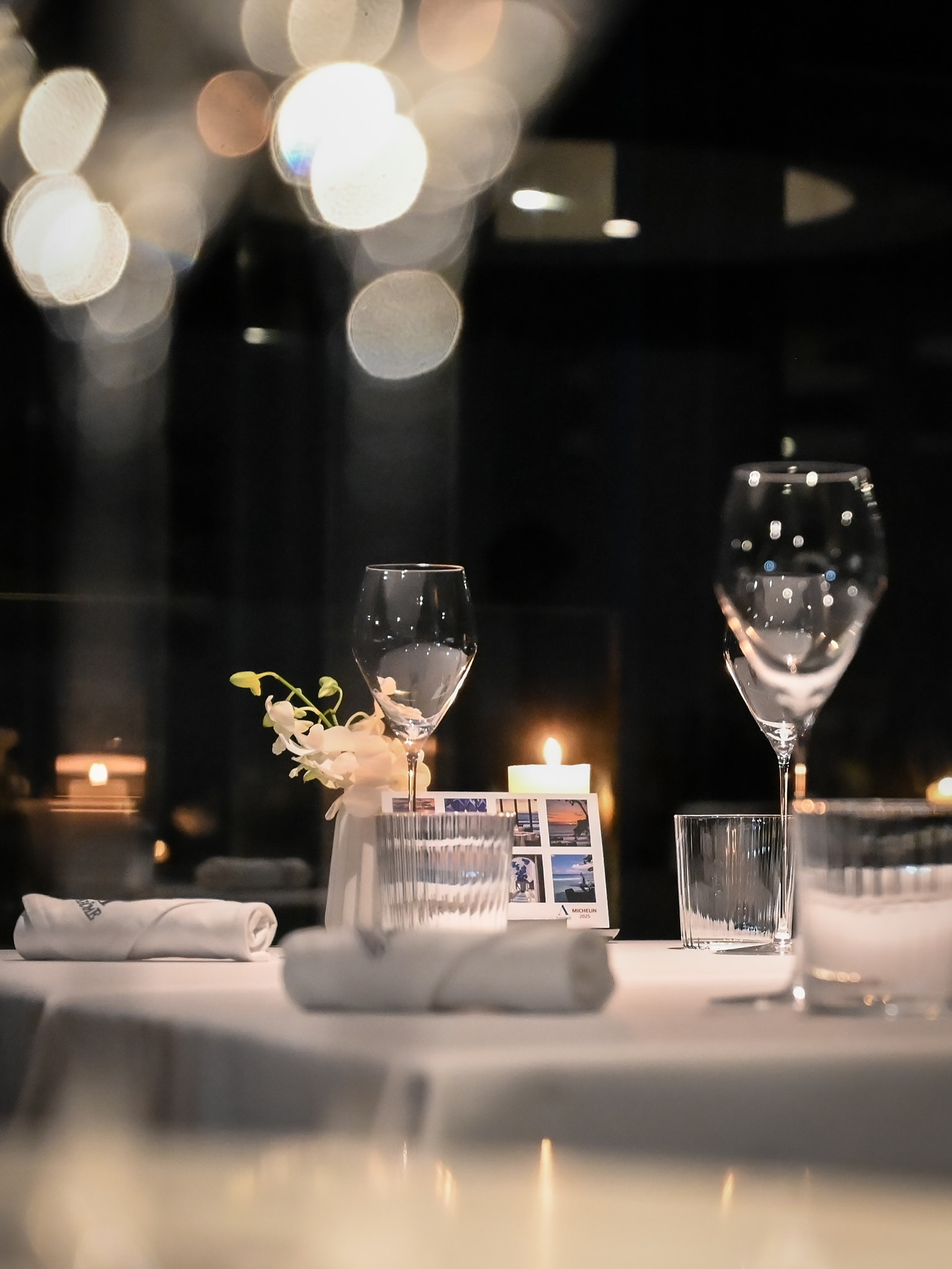 ✨ Behind every plate of artistry lies unwavering focus.
At L’Arôme by the Sea, our team works with precision and concentration, ensuring that every detail—big or small—reflects our passion for excellence. From the kitchen to the floor, every movement is intentional, every gesture a step toward perfection. 🌊🍴
#LaromeByTheSea #BehindTheScenes #FineDining #Teamwork #Focus