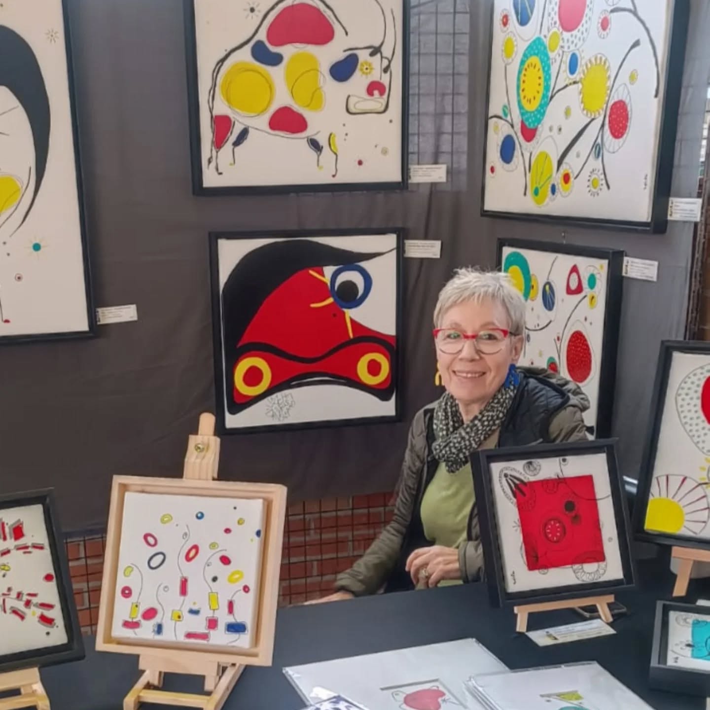 Hier s'est ouvert "Chevaliers de l'art", la toute première exposition d'art contemporain à la Ferté Gaucher ! 🎨
Un moment privilégié pour découvrir une belle diversité d'œuvres dans une atmosphère intimiste et conviviale. Les premiers visiteurs ont pu échanger avec les artistes et plonger dans ce bel univers créatif.
📍 L'exposition continue dimanche de 14h à 18h - l'occasion parfaite pour une sortie culturelle en famille ou entre amis !
C'est le début d'une belle aventure artistique dans ce magnifique écrin qu'est la Halle aux Veaux 🌟
#ChevaliersDelArt #LaFertéGaucher #ArtContemporain #ExpositionArt #CultureLocale #Vernissage #ArtLovers #WeekendCulturel