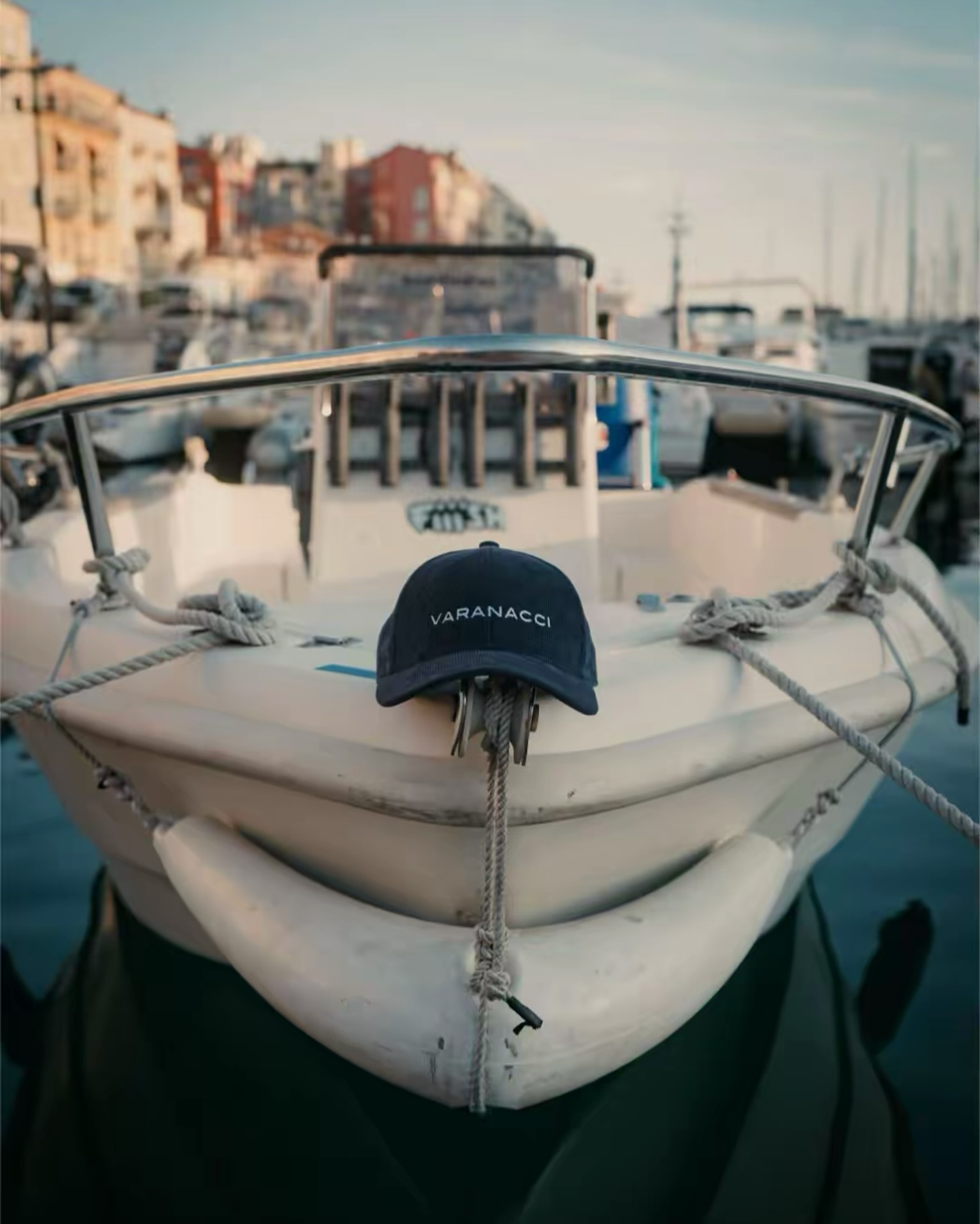 My fave shots from a shoot in Nice I worked on a few weeks ago for @varanacci ๐
I planned and styled the shoot Cรดte dโAzur while assisting @olli_lloyd @mach3studio on the day.. and even got in front of the camera.. for a wild wave shoot! ๐ณ๐คฃ Such an epic shoot day!
Follow @varanacci if you arenโt already! #fashion #behindthescenes #stylist #tshirtbrand #creativejournal
