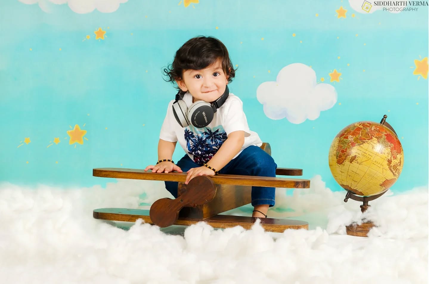 Let’s capture your little one's beauty in its purest form 💖📸, so you’ll always have a way to relive these magical moments. ✨
Book your heartwarming baby photoshoot today! DM us now for details
.
.
#siddharthvermaphotography #babyphotographerindia #emotions #influencer #portrait #love #instagood #photography #photooftheday #follow #instalike #babyphotography #fineartpotrait #indiababyphotograpers #delhimoms #gurgaonmoms #delhimommyblogger #noidamoms #indianmomblogger #babiesenthusiasts