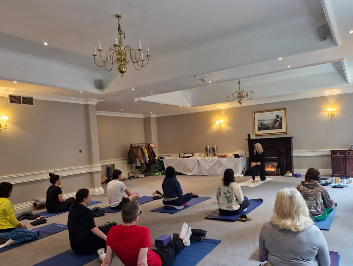 What a beautiful Sunday spent together 🌿✨
A full day of yoga, meditation, nourishing food, and a refreshing walk up Killiney Hill — the perfect way to pause, reset, and reconnect. 🧘♀️🥗🌊 We had an inspiring talk on gut health and nutrition that left us all with so many valuable insights 🌸
Thank you to everyone who joined us, we loved sharing this special retreat with you 💛
#ReplenishHub #YogaRetreat #WellnessInIreland #MindBodySoul #KillineyCastle #RetreatYourself #WellnessJourney