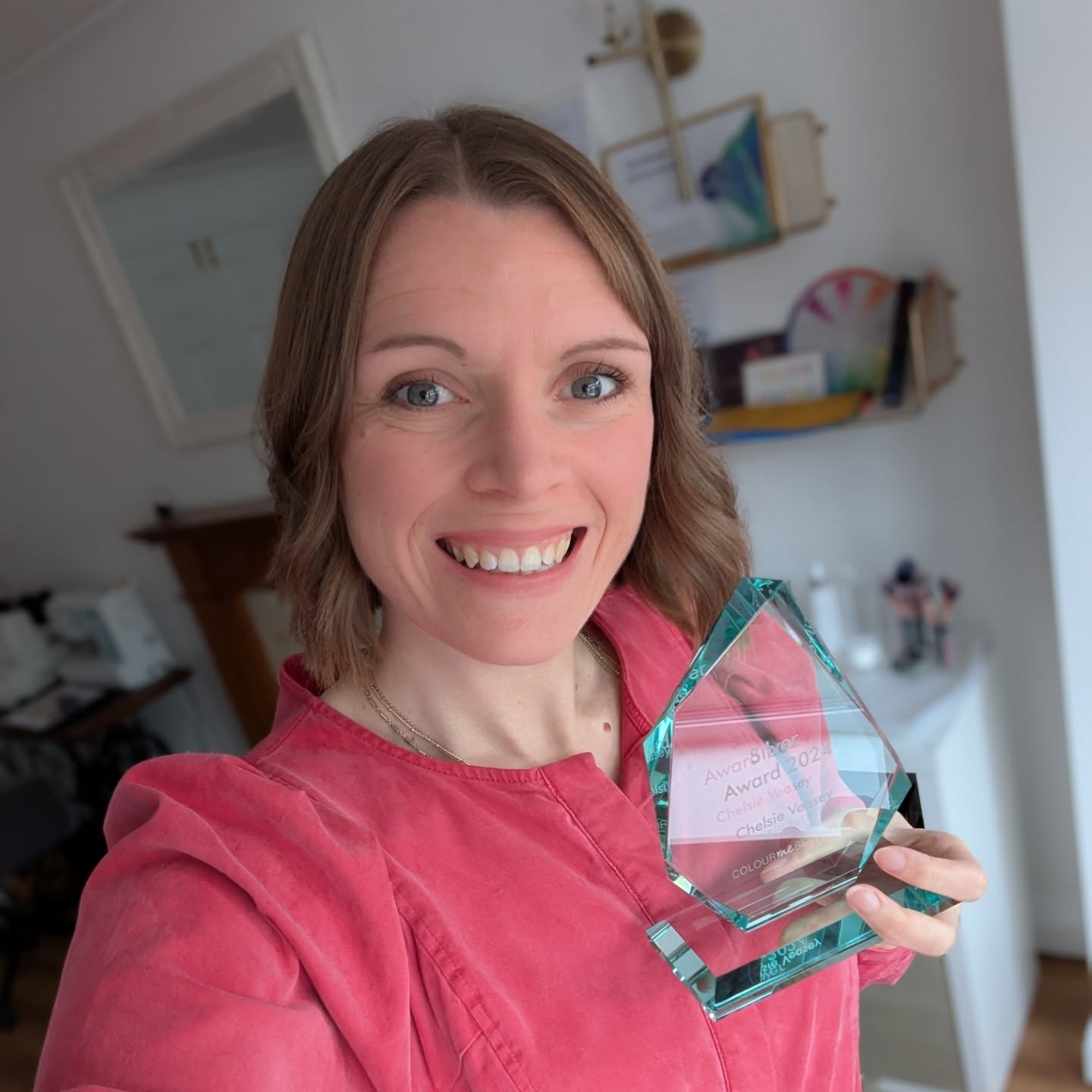 Last week was one for the books! โจ
I spent most of it in Manchester with @colourmebeautuk, completing my personal stylist training. I've learnt so much and I can't wait to share it with you....watch this space for additional services coming soon!ย ๐ผ๐
Loved meeting and working with fellow consultants
@colourmecathy_southmcr @white.hair.now.what @suemack_colour_and_style
@suffolkcoloursandstyle
@acelebrationofyou
Special thank you to our teachers Pat Henshaw & @tlcstyleandcolour for sharing your wisdom, experience and support โค๏ธ
Then I came home to find my @colourmebeautuk Silver Award waiting for me! So proud of this milestone and feeling incredibly thankful for the journey so far.
Hereโs to the next chapter ๐ฅ
(The last pic was taken after I completed the @robinhood_half yesterday and pretty much sums up the week!) ๐