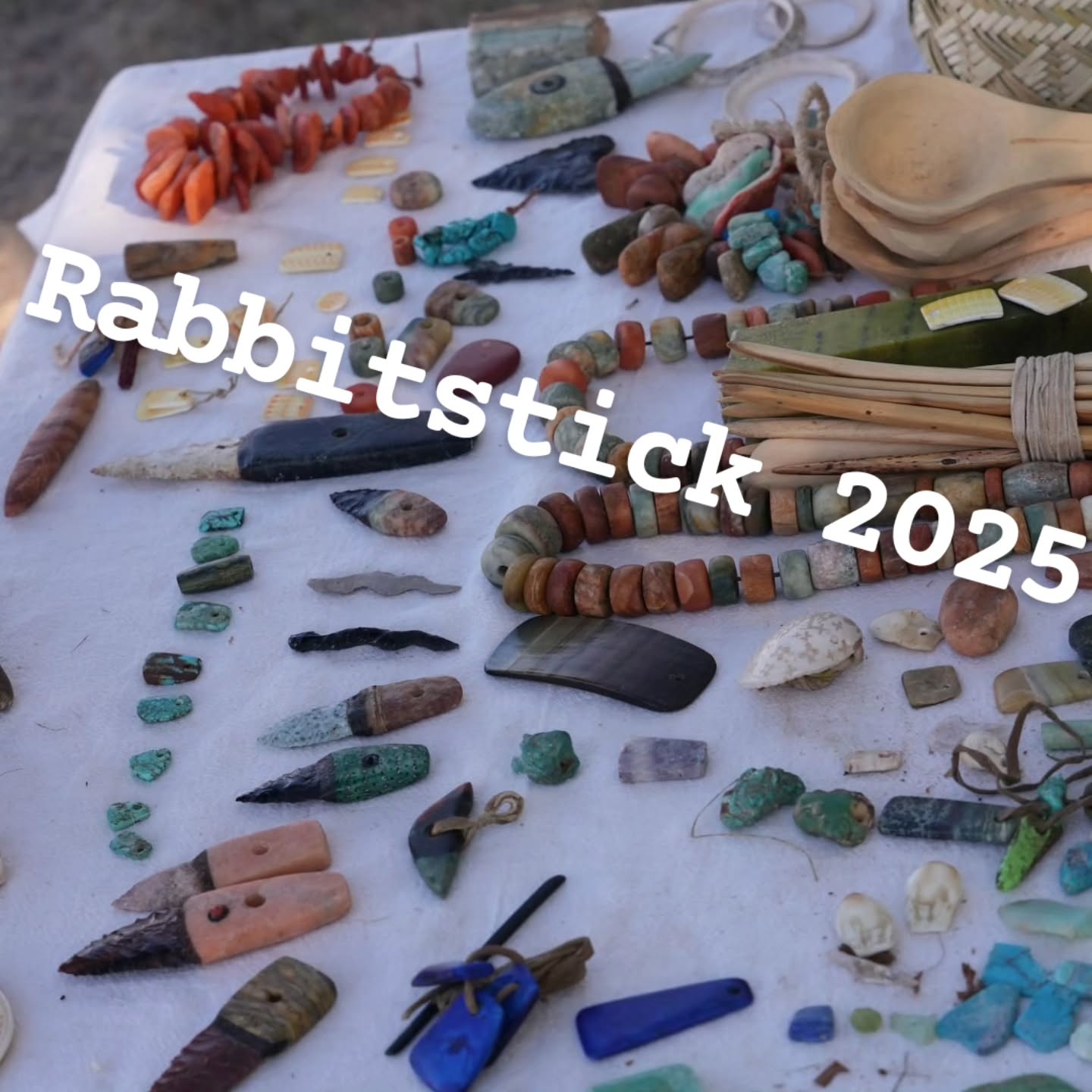 A few snapshots of Rabbistick 2025! I love this event and the amazing group of people who make it such a meca for traditional skills. Thanks for being my second family! Can't wait for next year!
#backtracks #rabbitstick #primativeskills #ancestralskillsacademic #ancestralskills #primativetechnology #traditionalskills #furtanning #braintanning #gatheringtime #howboutthosesticksandrocks