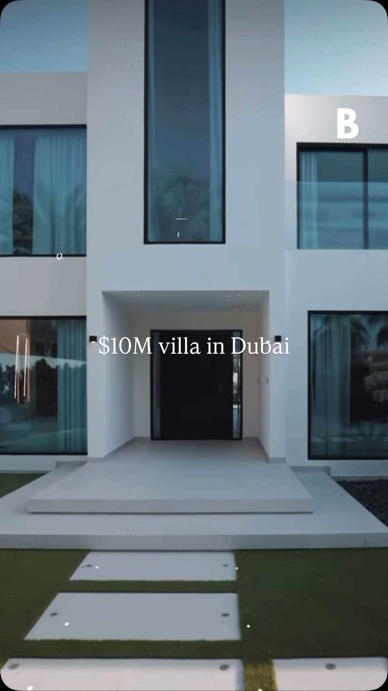Prime locations, luxurious materials, exceptional craftsmanship, and world-class infrastructure.
#dubai #realestate #luxuryvilla #design #architecture