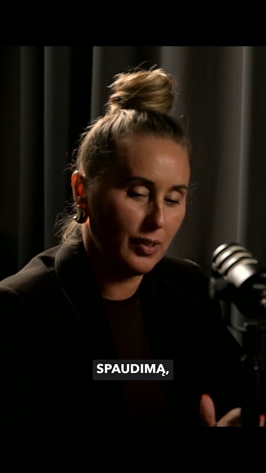 Dar viena nauja tinklalaidė įrašyta mūsų studijoje 😅 #Gylyn su Gediminas Stanišauskas @laikrodininkas ir @jolanta_grey
#traktoriųdakaras #kurėjai #podcaststudija #videostudija #fotostudijakaune