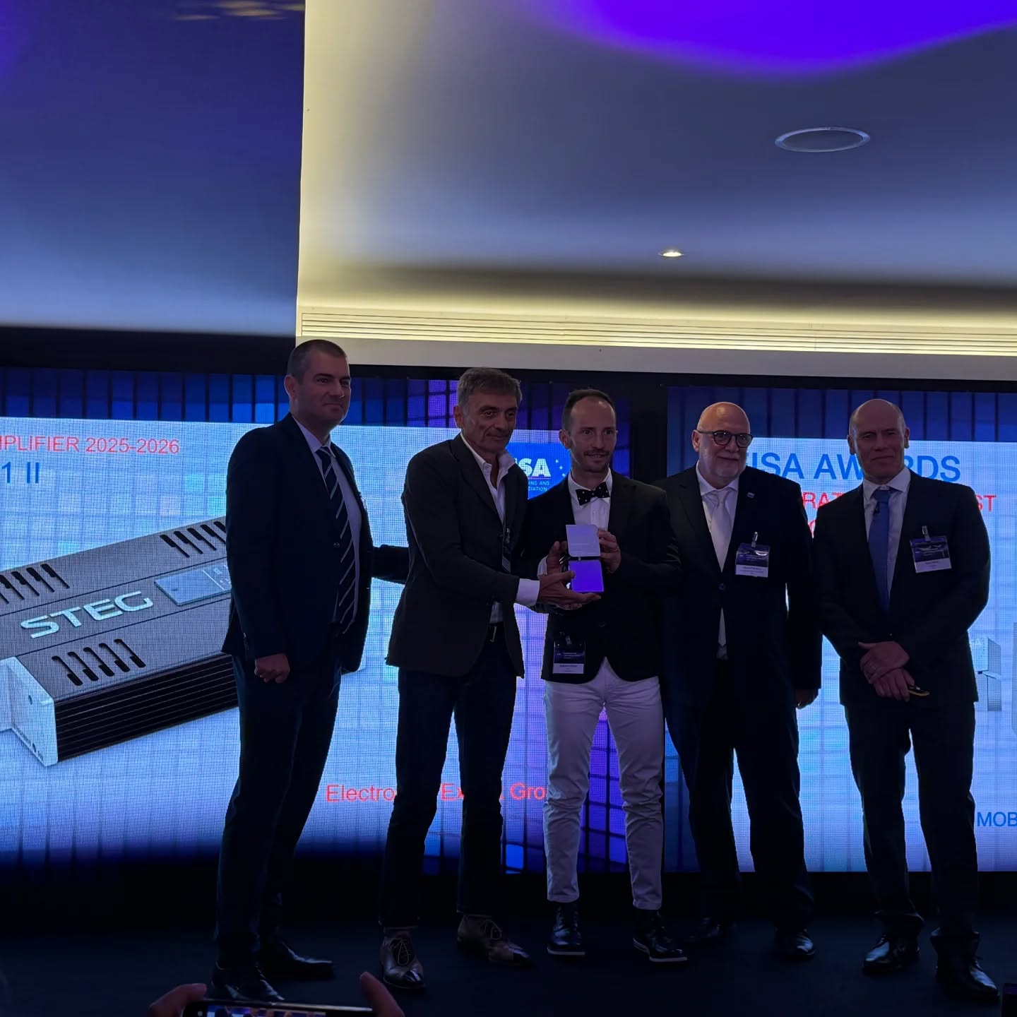 The EISA AWARD🥇 2025-2026 International🌏 Awards Ceremony concluded last night, with STEG🇮🇹 being recognized as the world's🌏 best🔝 amplifier for its technological innovation✏️📐 and impeccable design🆒️ This significant achievement further elevates our ambition to outdo others..🇮🇹