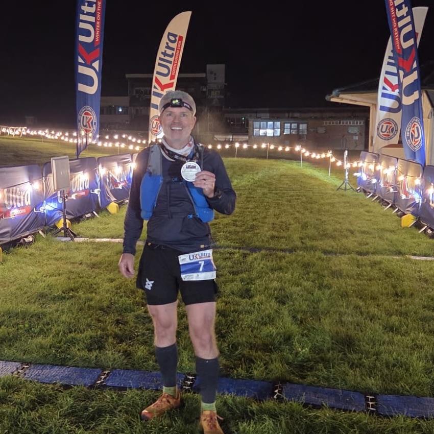 #medalmonday
Another weekend, another ultra for Glen! 🏃♂️ ⛰️
Congratulations to Glen who completed the Dark Downs 50km Ultra run in a very impressive 6 hours 5 minutes. This continues his solid progression towards his main goals still to come 💪
#ultra #ultrarun #ultrarunning #ultrarunners #ultracoaching #4performanceuk
Team: @jon_warren_tri @sunshine_nutrition_ @aspiresportpsych_pt @kp_trail_adventures
Partners: @youngagain_cycles @otesportsgb @nrgchains @rideparcours @zone3official @bikeboxalan @completephysio @nopinz @thealtitutecentre @evolve.aero