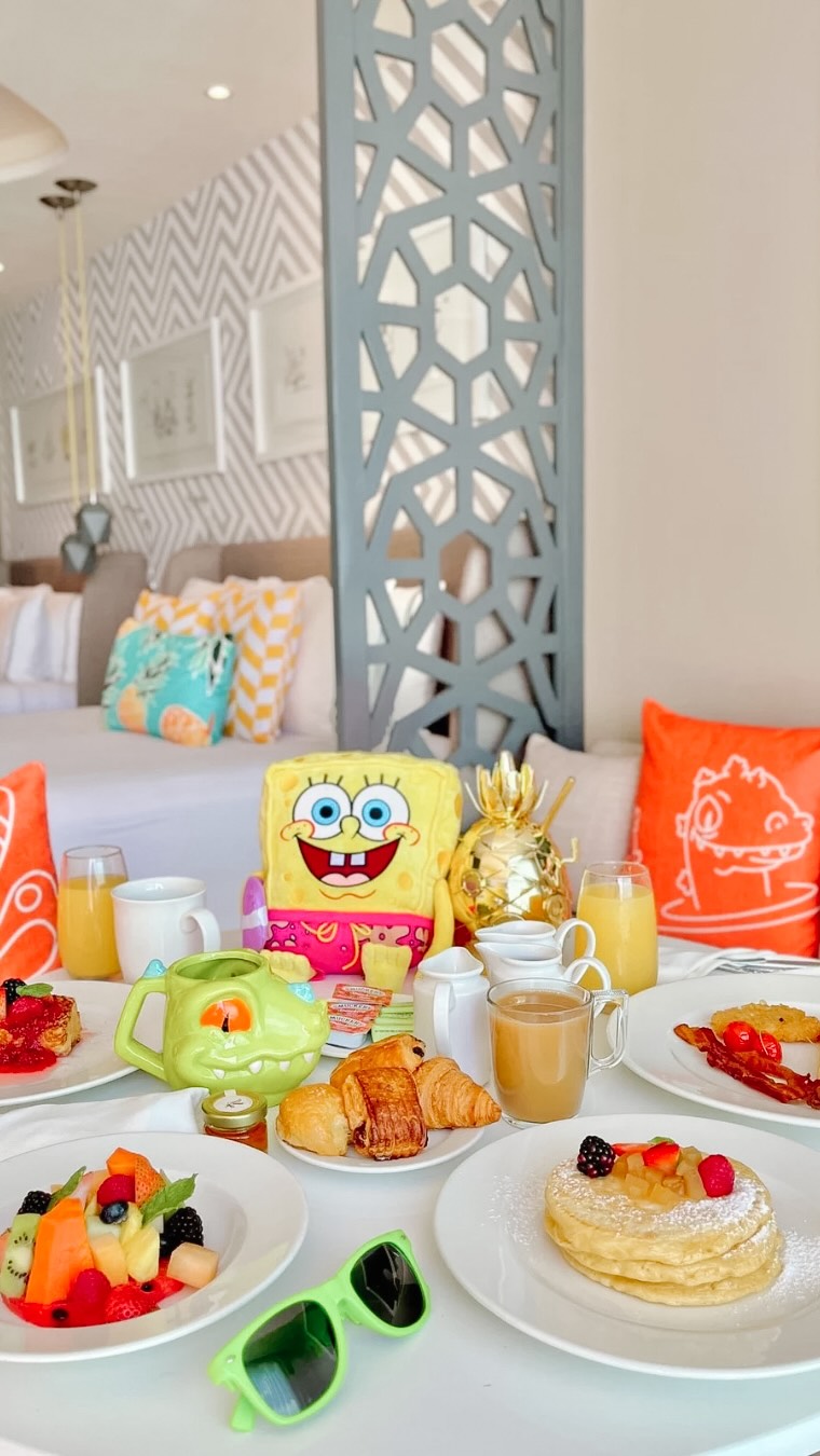 From Swim-up Suites to Slides & Smiles, this is the kind of vacation I love planning for families. 🤍
When you’ve got little ones, you want a vacation that’s actually a break, where fun is effortless, meals are easy, and everyone sleeps well (especially after all the slime and splash zones 😅).
That’s where I come in. As a travel advisor who specializes in family-friendly resorts, I take care of all the planning, so you can just show up and enjoy every minute.
Whether it’s:
✔️ Swim-up suites for easy nap breaks
✔️ Waterparks built just for kids
✔️ Or just not having to Google 87 things before booking...
I’ve got you.
📩 DM me MEXICO and I’ll help you turn your family’s next vacation into their favourite memory.
#FamilyTravelPlanner #BCMoms #KidFriendlyTravel
#VacationPlanning #StressFreeTravel #Maps&MemoriesTravelCo