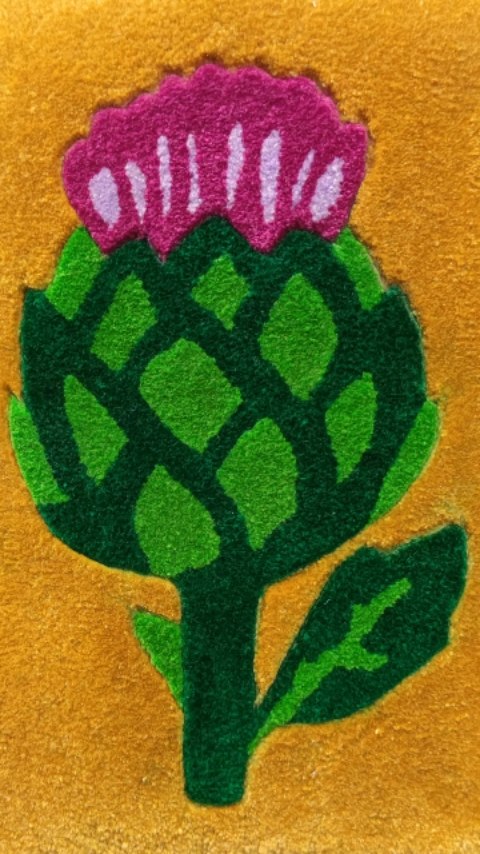 On continue le récap de septembre. Tonte en relief d'un tapis artichaut pour la collection FLORE, préparation de l'artichaut show 2025
#mulhouse #creationunique #tufting #handmadewithlove #dmc #tuftingart #handmadetextiles #slowmade #slowdeco #artichaut #trim #trimming #rug