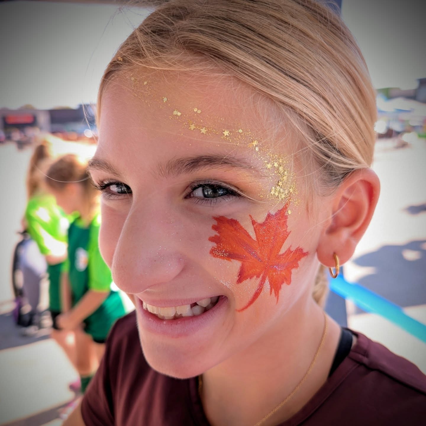 ๐๐๐ฆ Festival Foods Pumpkin Blowout ๐ฆ๐๐
Huge thanks to everyone who helped wrangle my tents + signs ๐
Grateful for the beautiful day and the chance to paint some fresh designs โ hello scarecrow, fox, + maple leaf! ๐โจ @festfoods
#ColorPopFacepaint #PumpkinBlowout #HartfordWI #FestivalFoods #FacePaintingFun #FallFestival #ScarecrowFox #MapleLeafMagic #WisconsinEvents