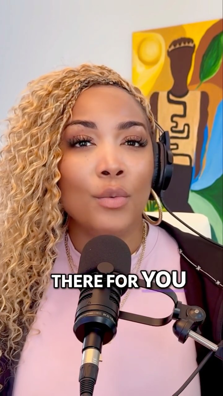 If you’re always scared they’ll leave… even when they say they love you this message is for you.
In this clip, I’m talking about how abandonment wounds show up as anxiety, overthinking, and people-pleasing.
You don’t have to be held hostage by fear.
You can heal. You can feel safe again.
✨ Link in Bio
Visit linktr.ee/rainiehoward for tools to guide your healing and emotional freedom.
#AbandonmentHealing #BreakupWithYourself #RainieHoward #FearOfRejection #HealingTrauma #EmotionalFreedom #InnerHealing #SelfWorthMatters #WomensHealing #RelationshipRecovery#AbandonmentIssues #FearOfLoss #RelationshipAdvice #SelfRespect #PersonalGrowth #MentalHealth #EmotionalHealing