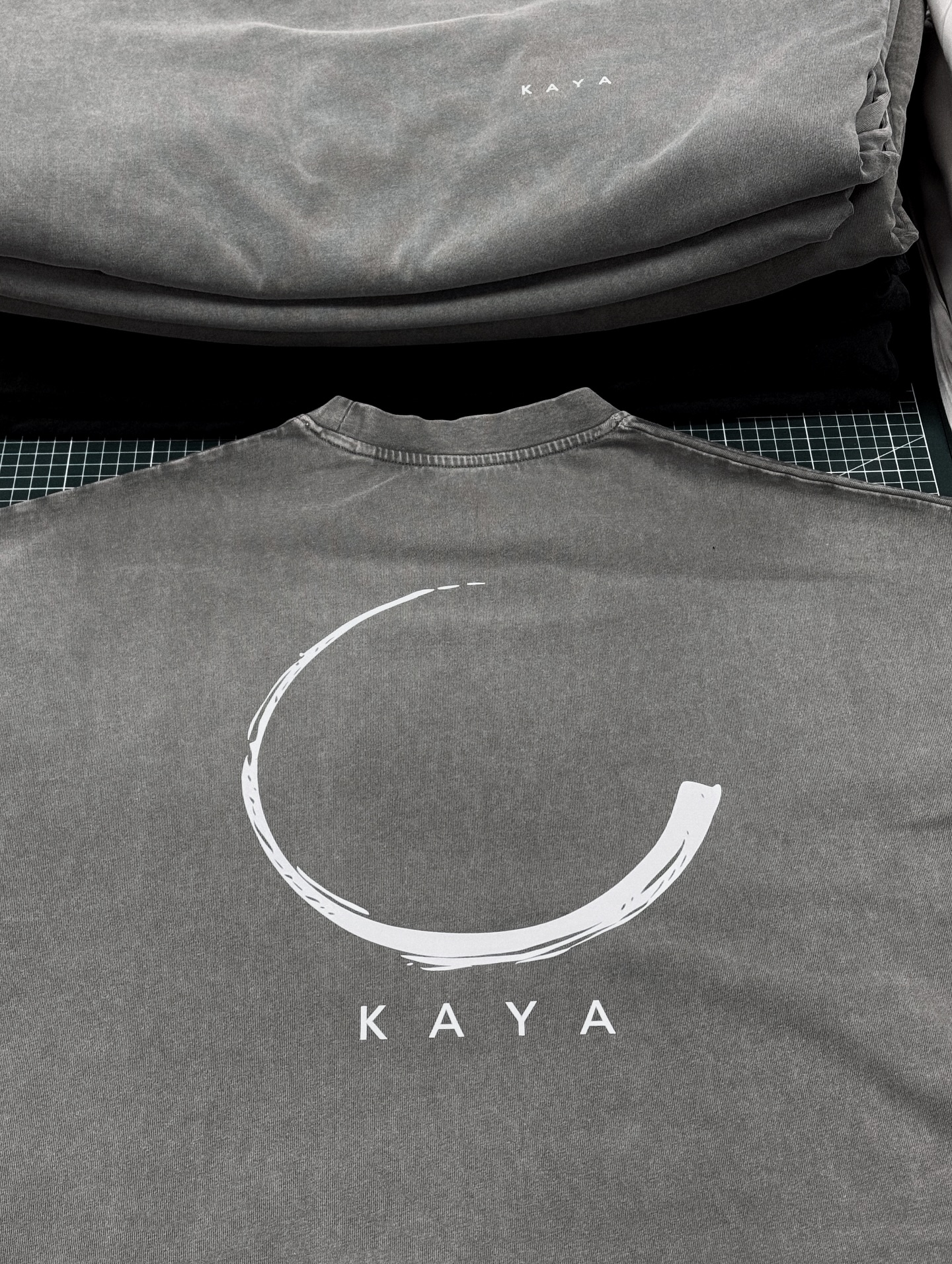 T-shirt used oversize / crop en 240g fabriqué au Portugal
Merci @kaya_rennes_