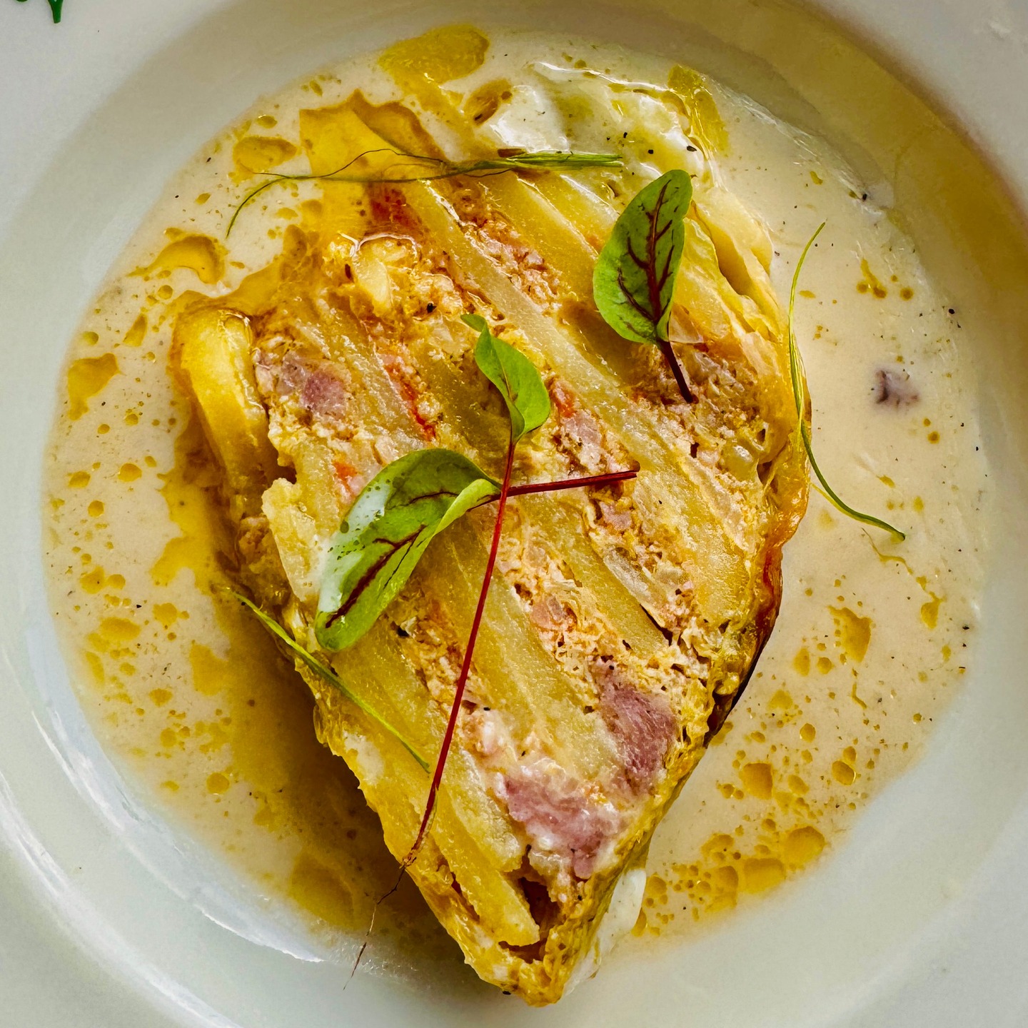 Zuccotto is a dome-shaped Italian dish. The shape is from the domo in Florence. Or in this case, dome our amazing "domo" in Recanati.
How I wish, how I wish you were here.