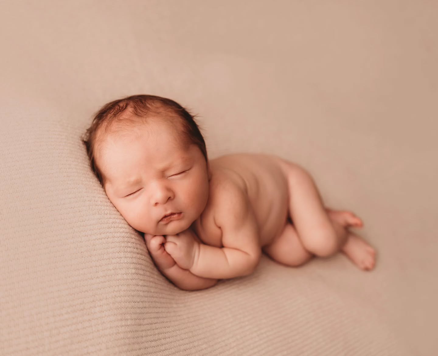 Like they will never be again, brand new! 👶
www.jessannephotography.com.au
#newbornphotographerpenrith #sydneybabyphotographer #sydneyfamilyphotographer #newbornphotographersydney