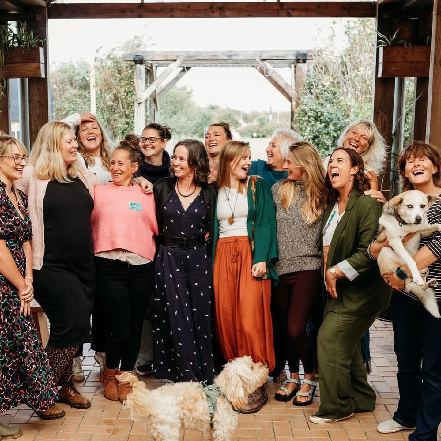 How fun are these photos from @isabella_banks_photography of the @holistic_her_events ?!
It’s such a privilege to share the stage (/mat!) with this collection of women from across Cornwall, all inspiring and supporting others in their business journey ✨
Swipe to see my listening face, and Ted’s first sound bath 🫶🏼 (he was such a good boy!!)
So many thanks again to @alexandria_em for organising such a wonderful event, I can’t wait for the Spring edition!
#womenincornwall #womeninbusiness #holisticher #holdingspace #womeninspiringwomen #businessowners #community #support #holisticbusiness #wellbeingbusiness #yoga #soundbath #cacao #mindset #mindsetworkshop #marketingmindset #marketingsupport
