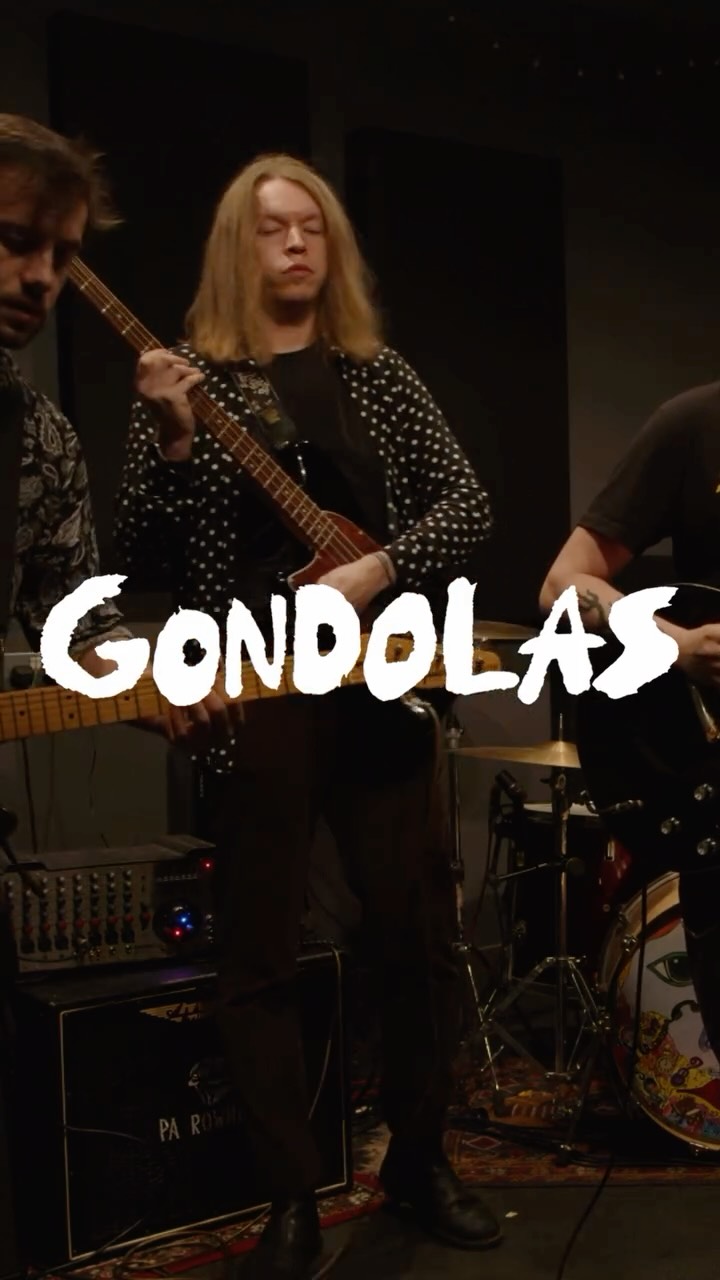 One Shot at Boxyard EP 6: @gondolas_band
Watch gondolas rock out our studio in this epic instalment of the Boxyard one shot!
Full session drops 03/10/2025 6pm BST
Audio by @crashtestprod
Video by @theyardmcrfilm
#shorts #music #livemusic #localmusic #supportartists #newmusic #musicvideo #manchestermusic #rocknroll #rock #alternative @theyard_mcr @blackmagiccameras @taurussecuritygroup